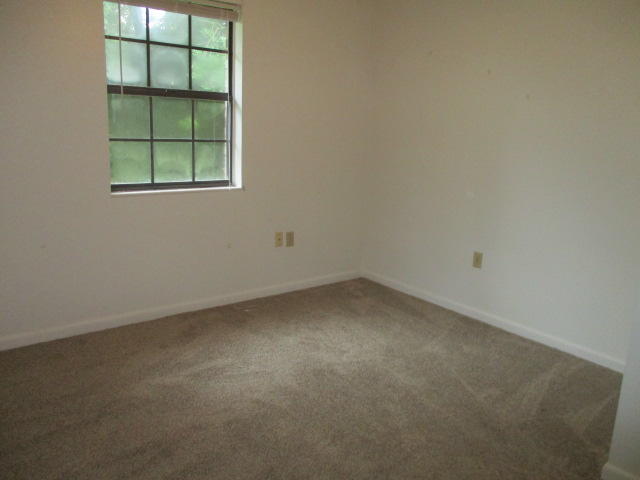 LAKE LORRAINE ESTATES - Residential Lease