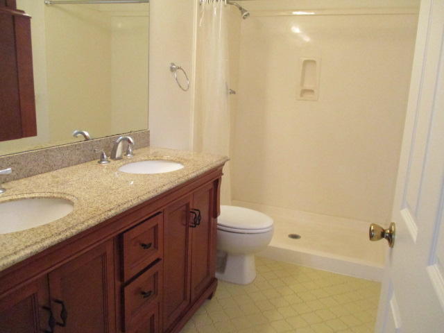 LAKE LORRAINE ESTATES - Residential Lease