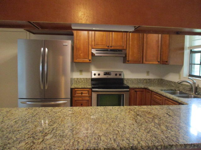 LAKE LORRAINE ESTATES - Residential Lease