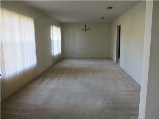 LAKE LORRAINE ESTATES - Residential Lease