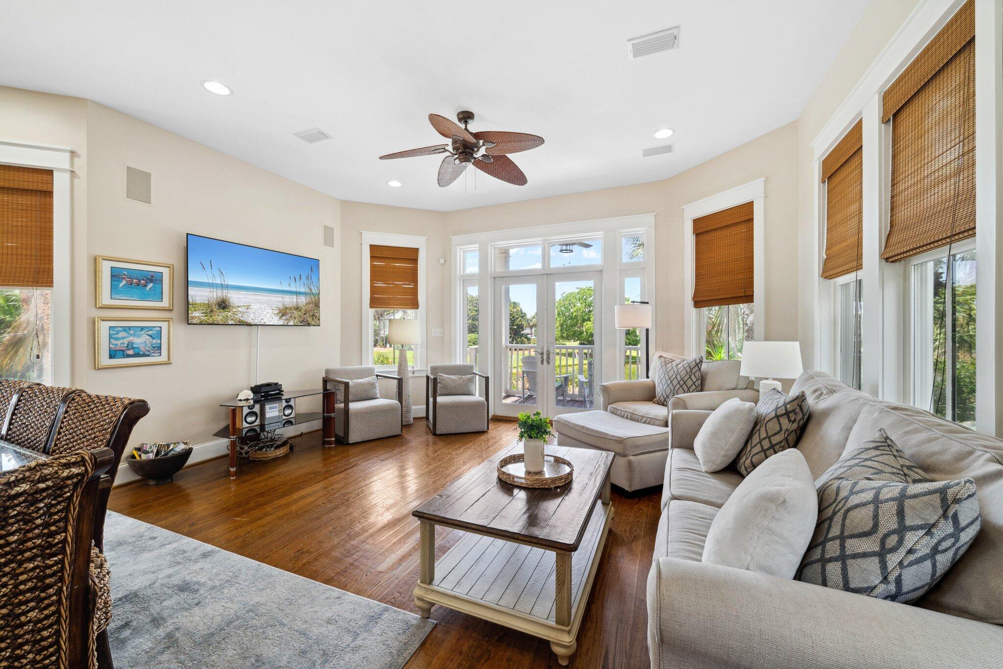DESTIN POINTE - Residential