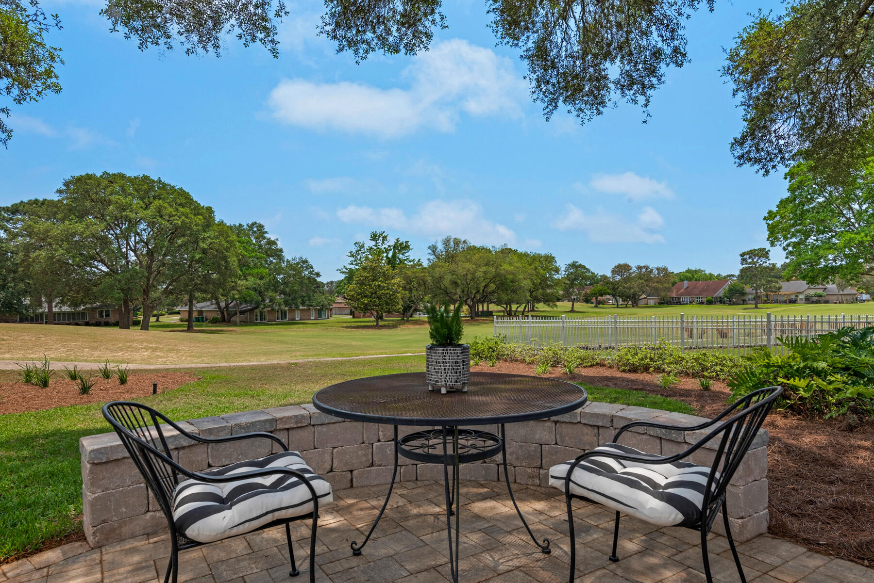 LINKS AT SHALIMAR POINTE - Residential