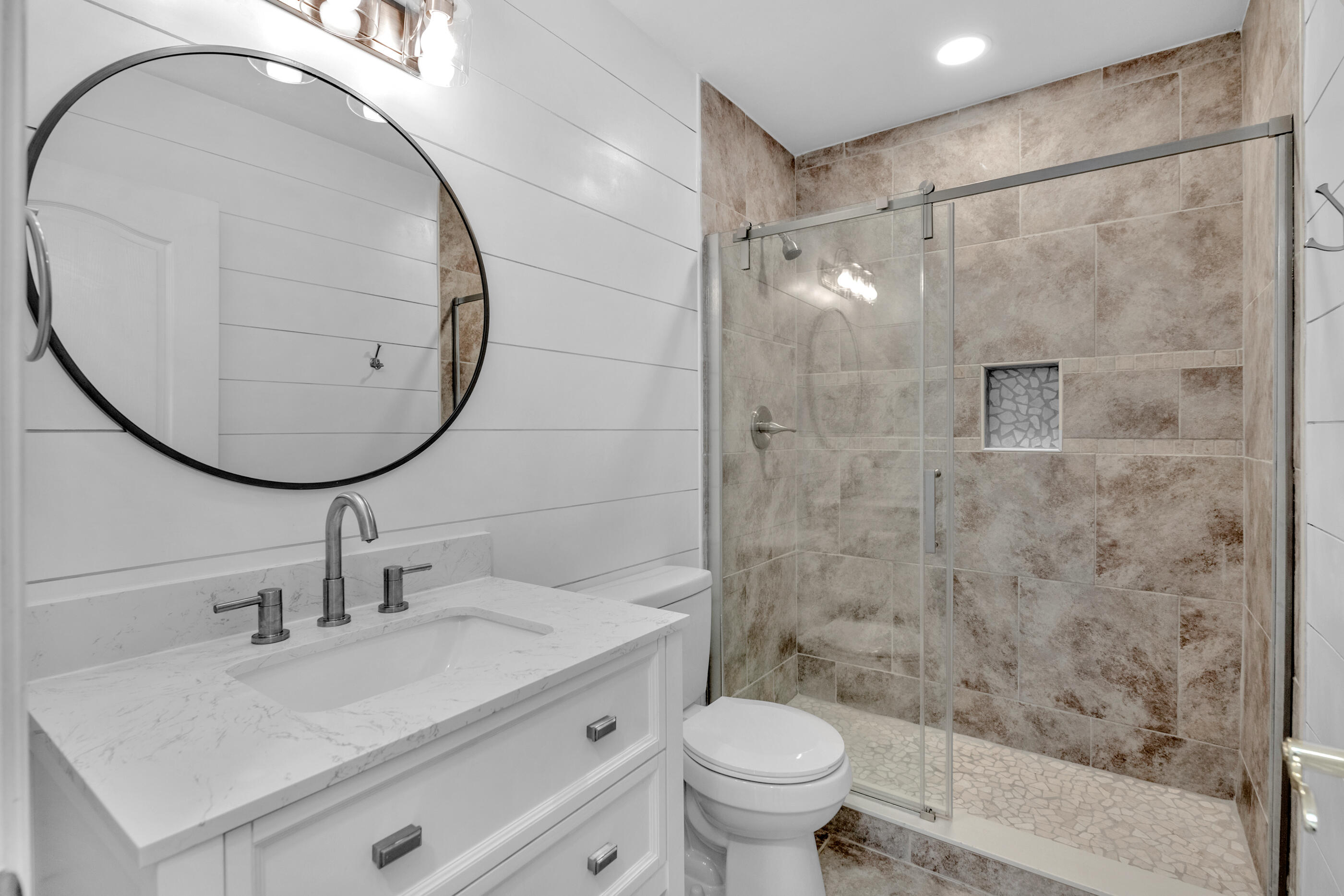 DRIFTWOOD ESTATES - Residential