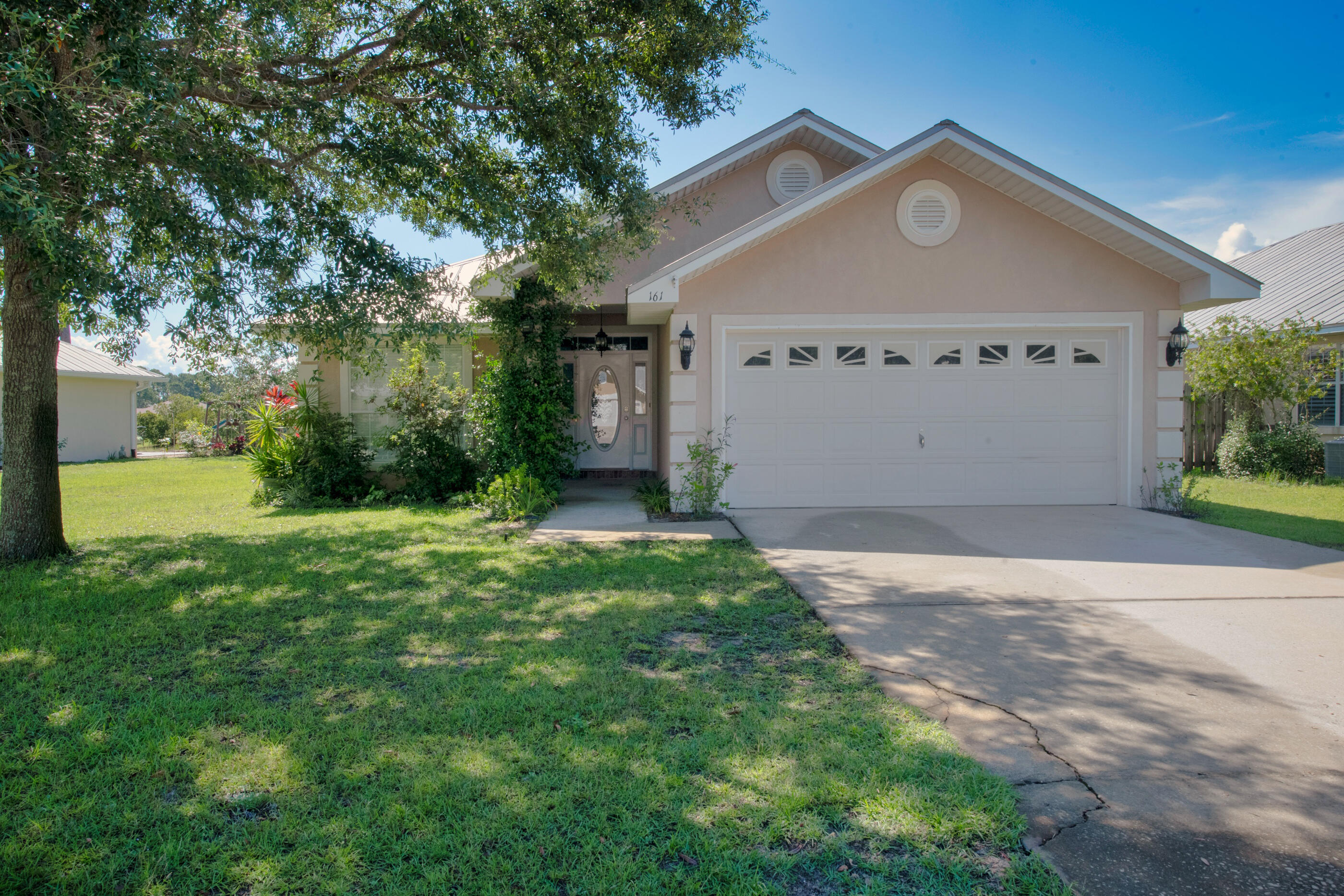 DRIFTWOOD ESTATES - Residential