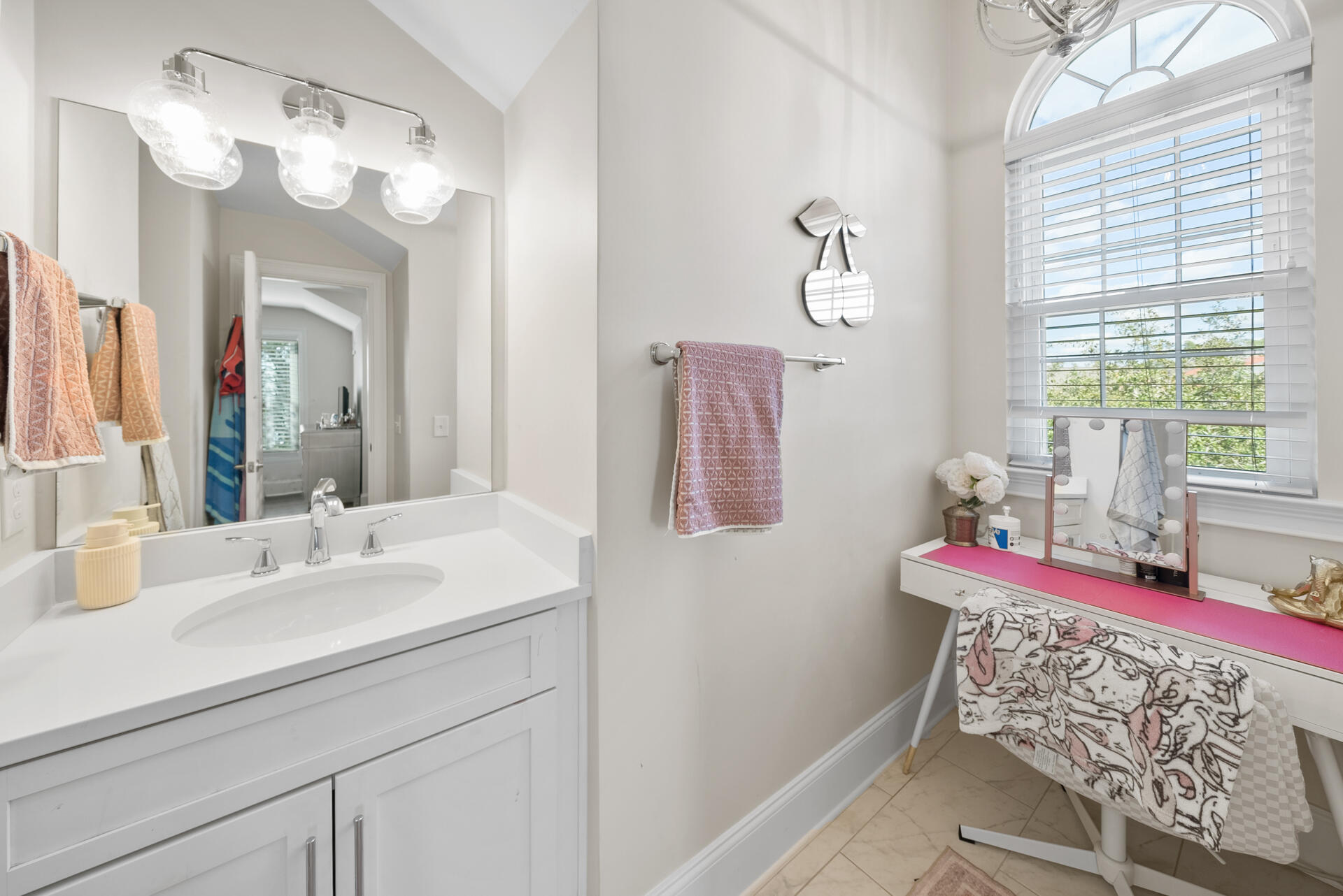 NORTHSHORE ADDN PH 7 - Residential