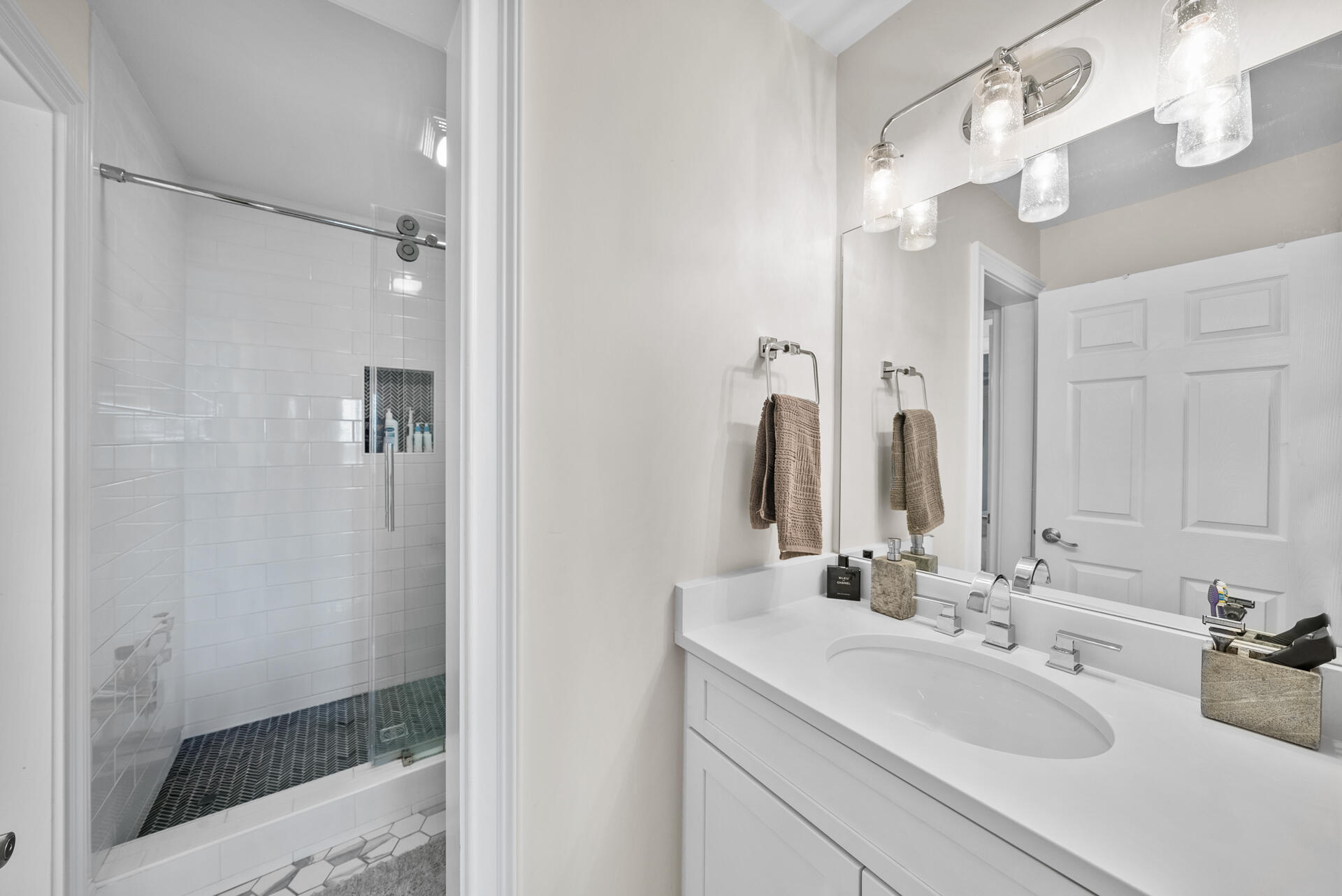 NORTHSHORE ADDN PH 7 - Residential