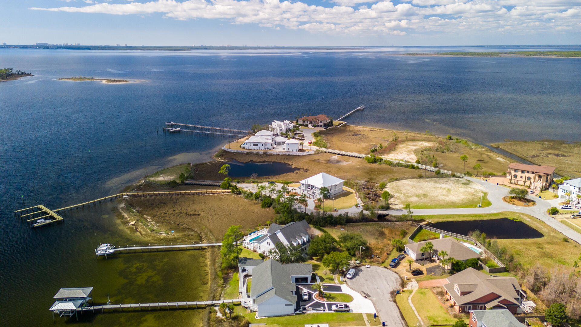 NORTHSHORE ADDN PH 7 - Residential