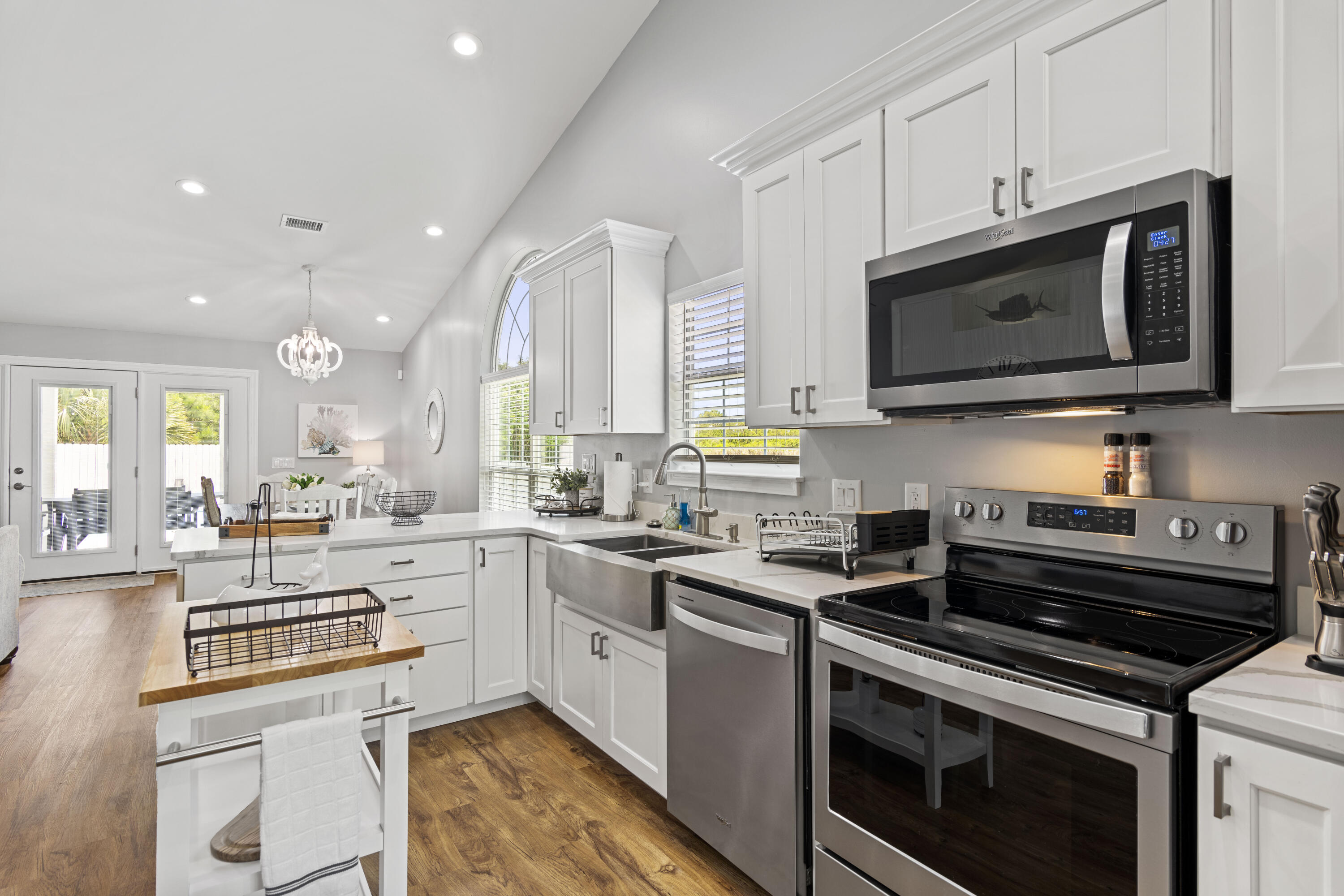 JAMAICAN LAKE CONDO PH 2 - Residential