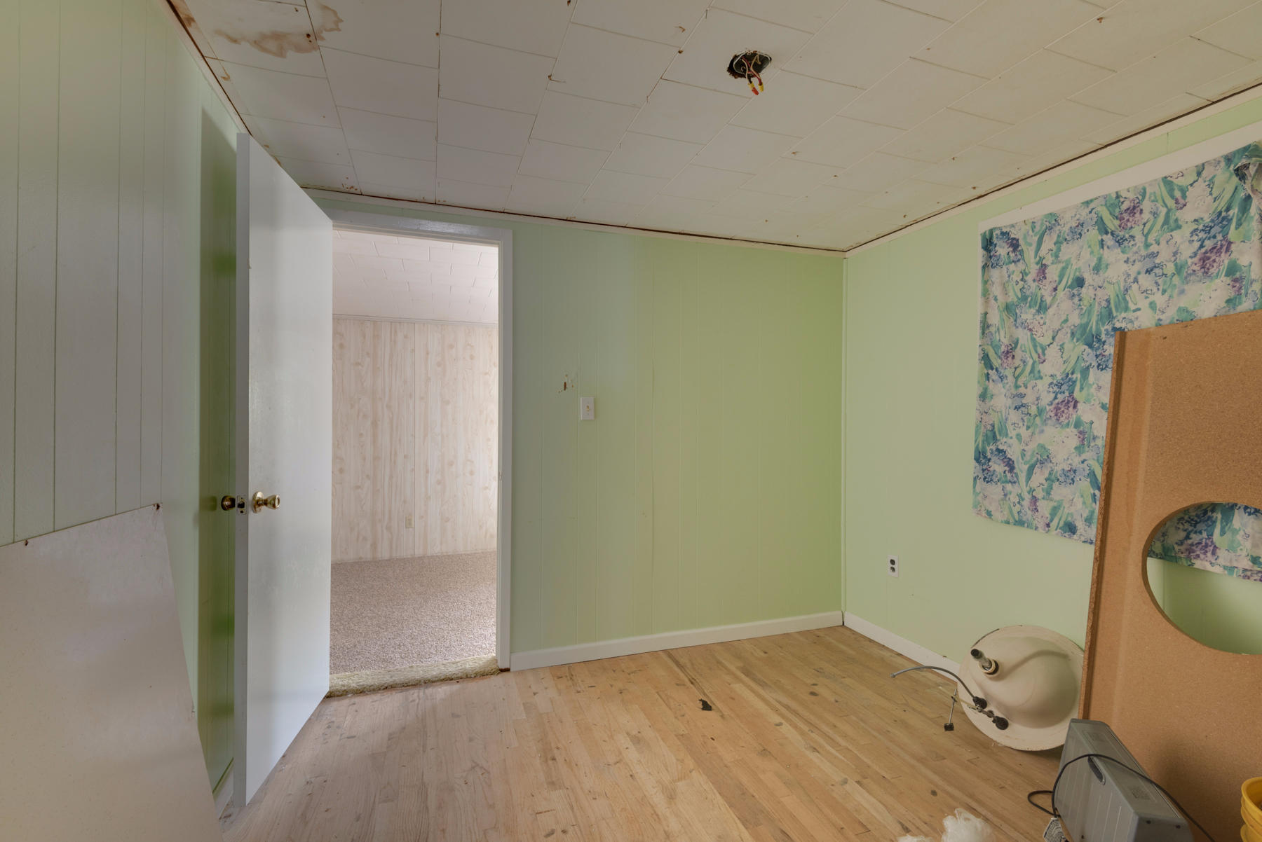 HARBOR OAKS - Residential