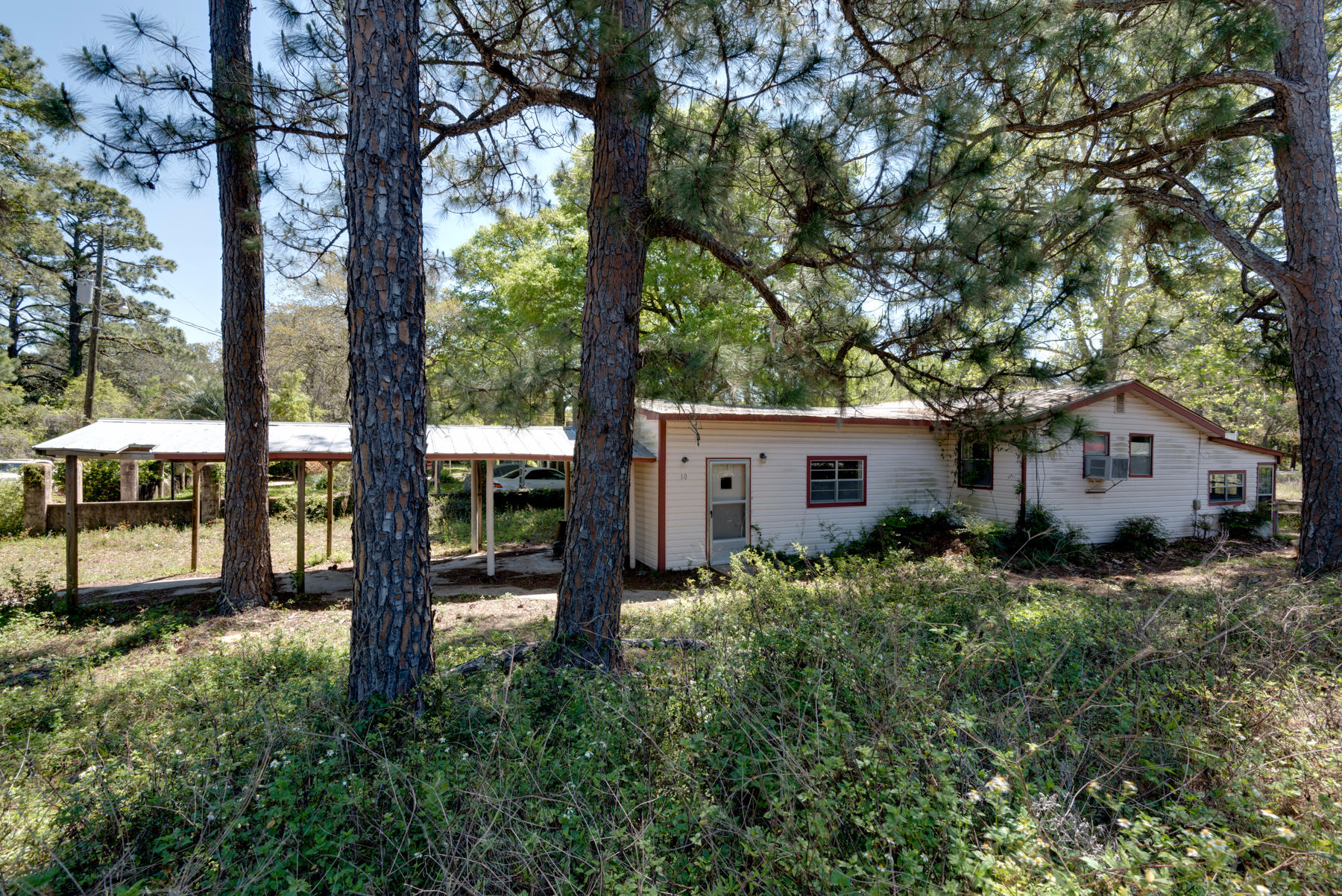 HARBOR OAKS - Residential