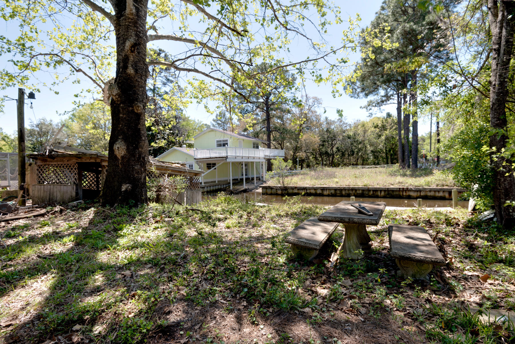 HARBOR OAKS - Residential