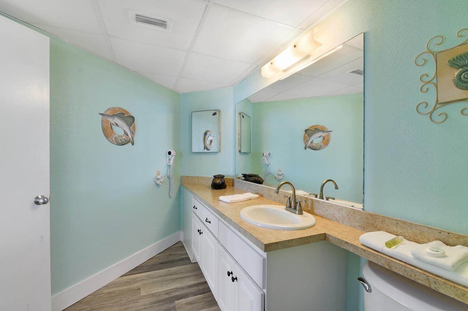 SUNBIRD CONDO - Residential