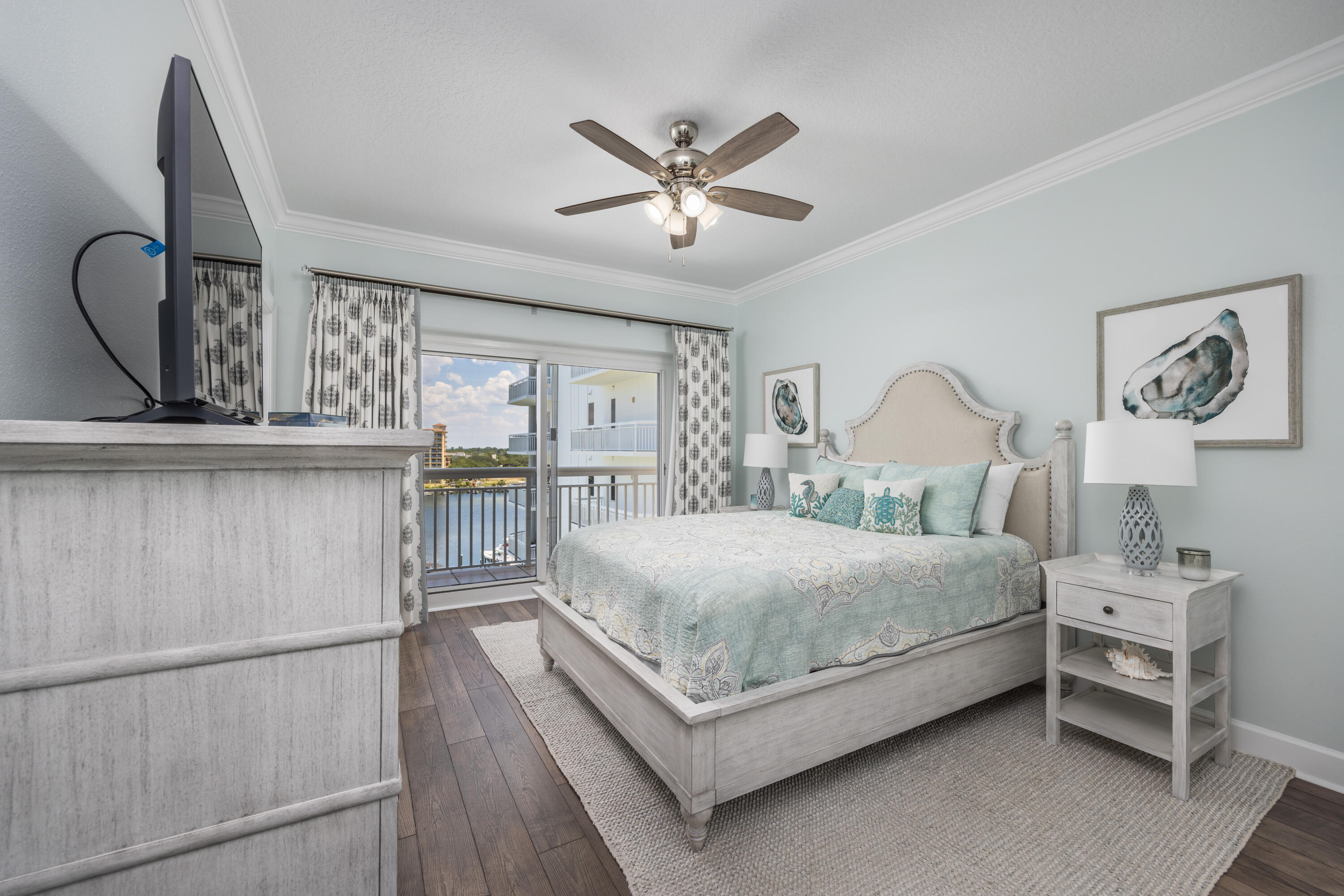HARBOR LANDING - Residential