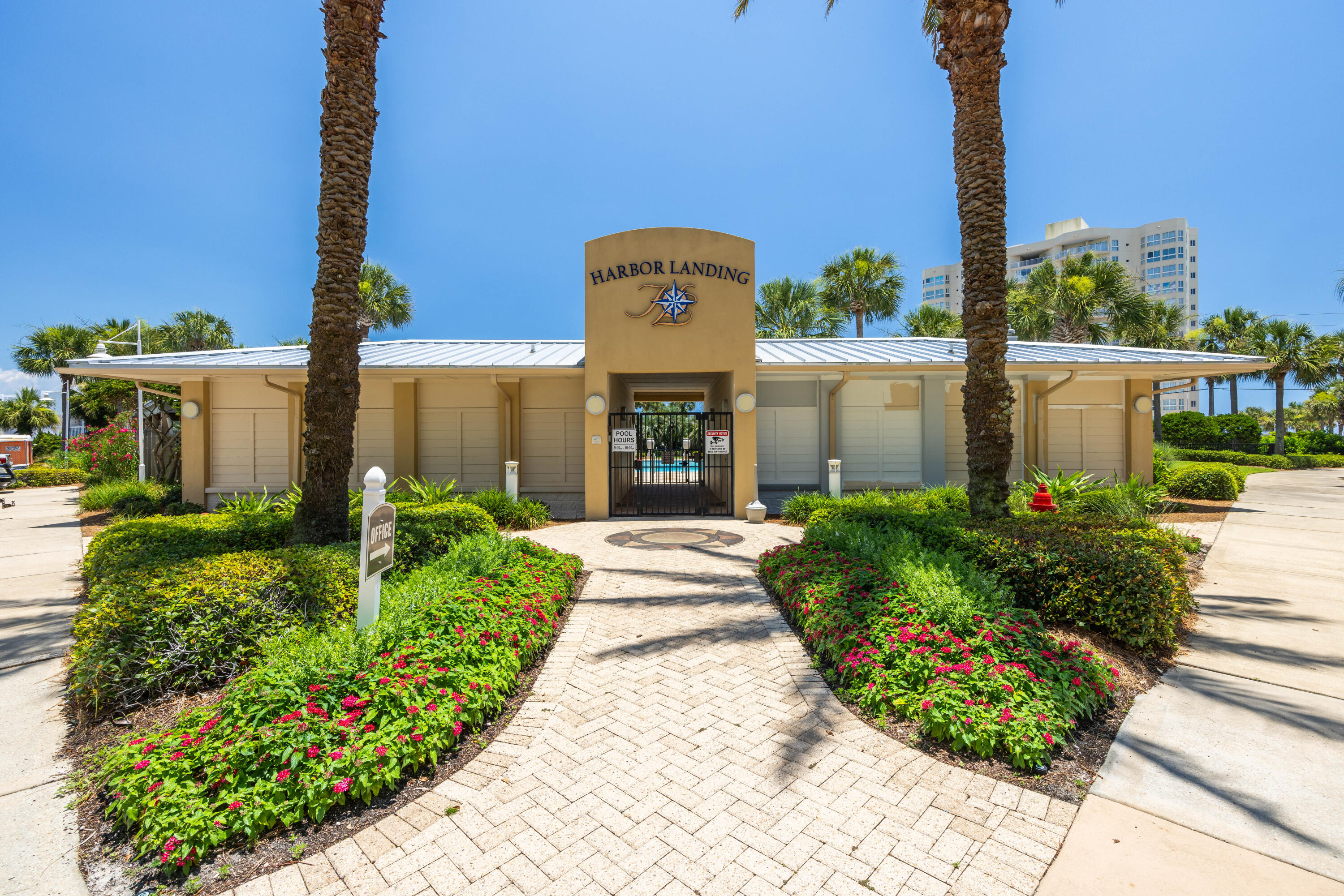 HARBOR LANDING - Residential