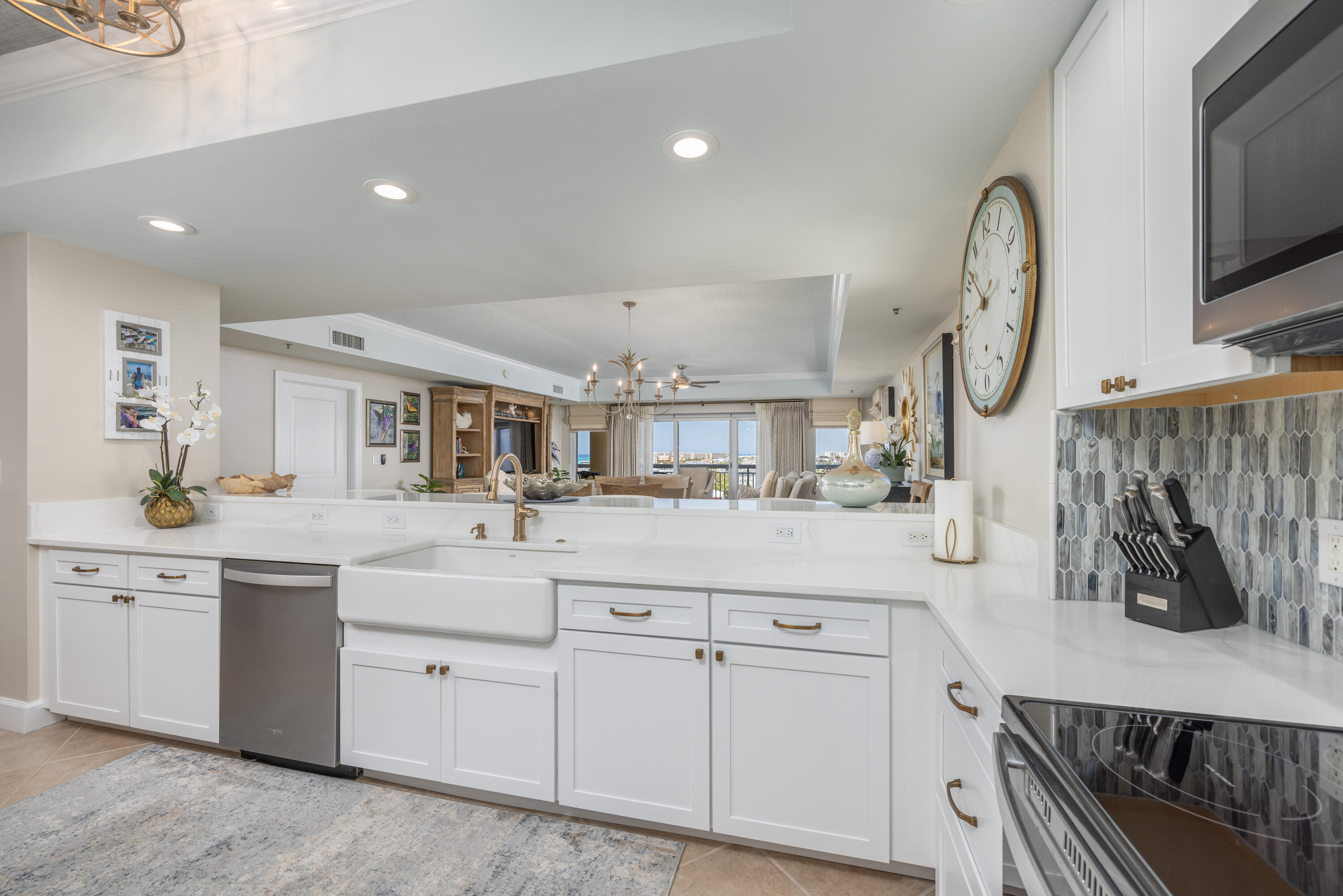 HARBOR LANDING - Residential
