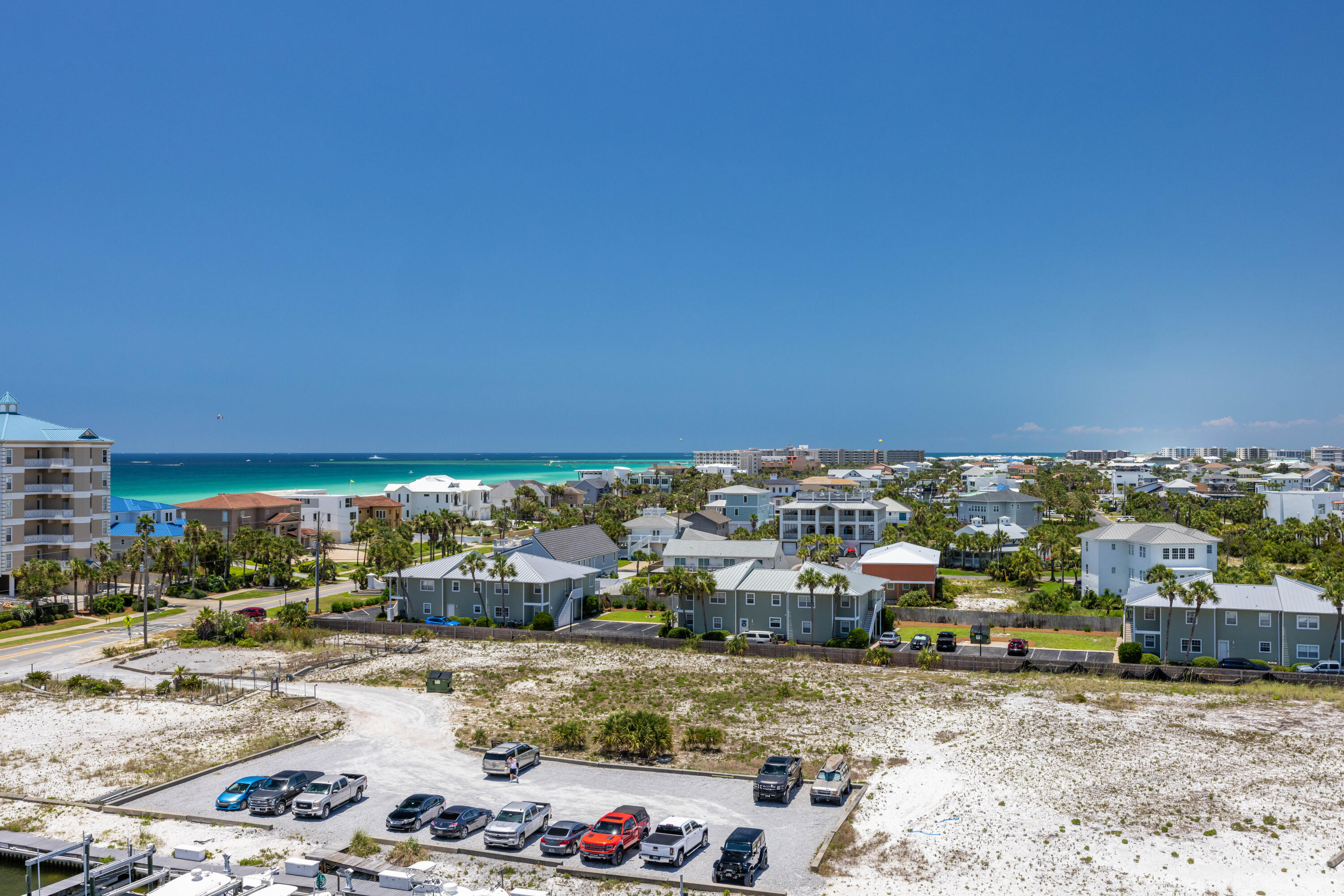 HARBOR LANDING - Residential