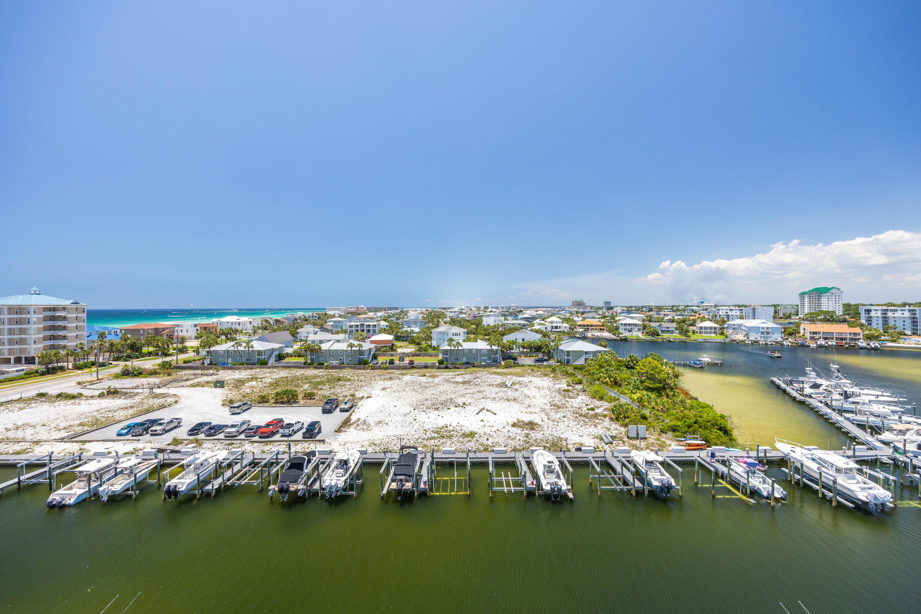 HARBOR LANDING - Residential