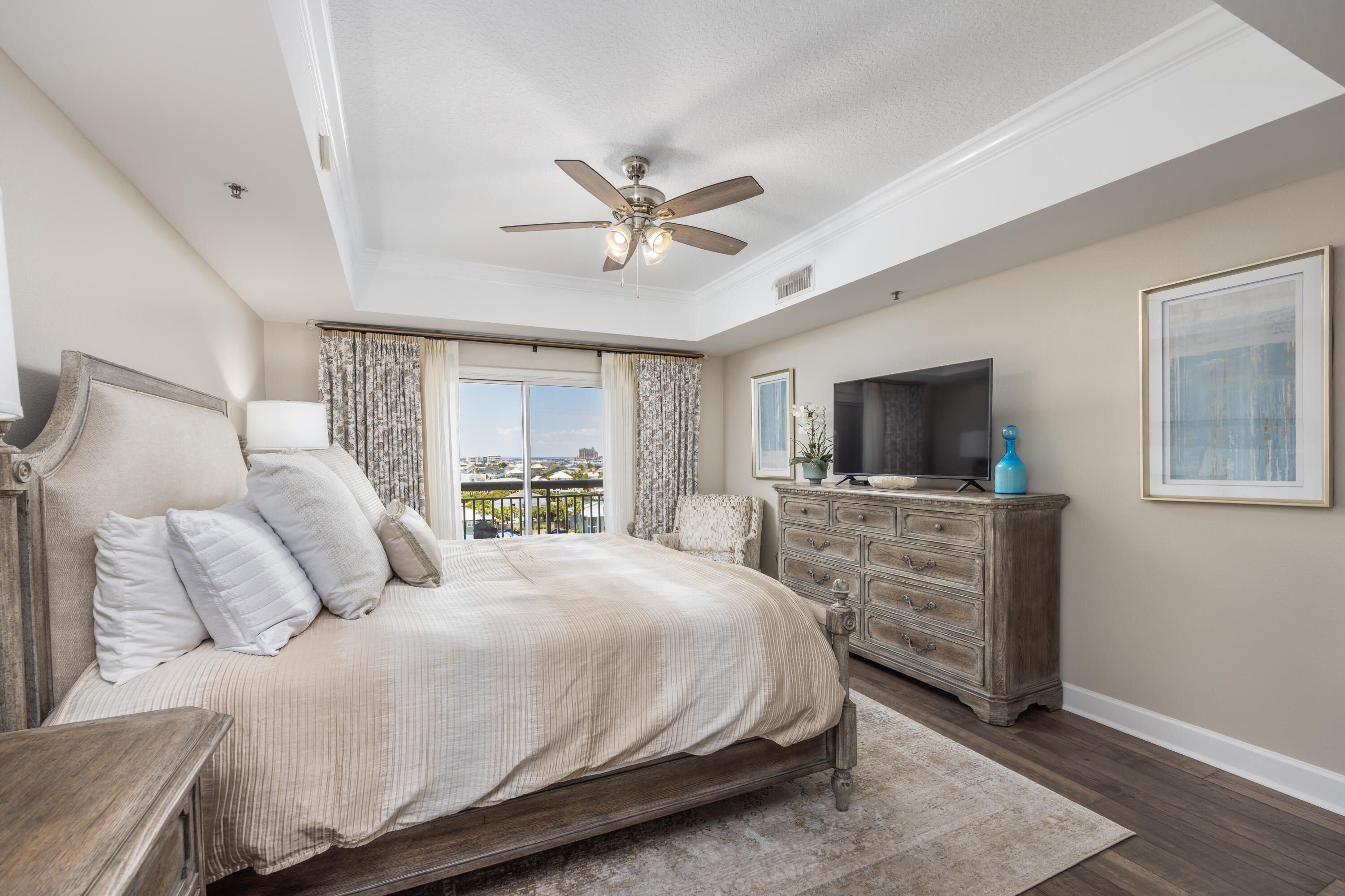 HARBOR LANDING - Residential