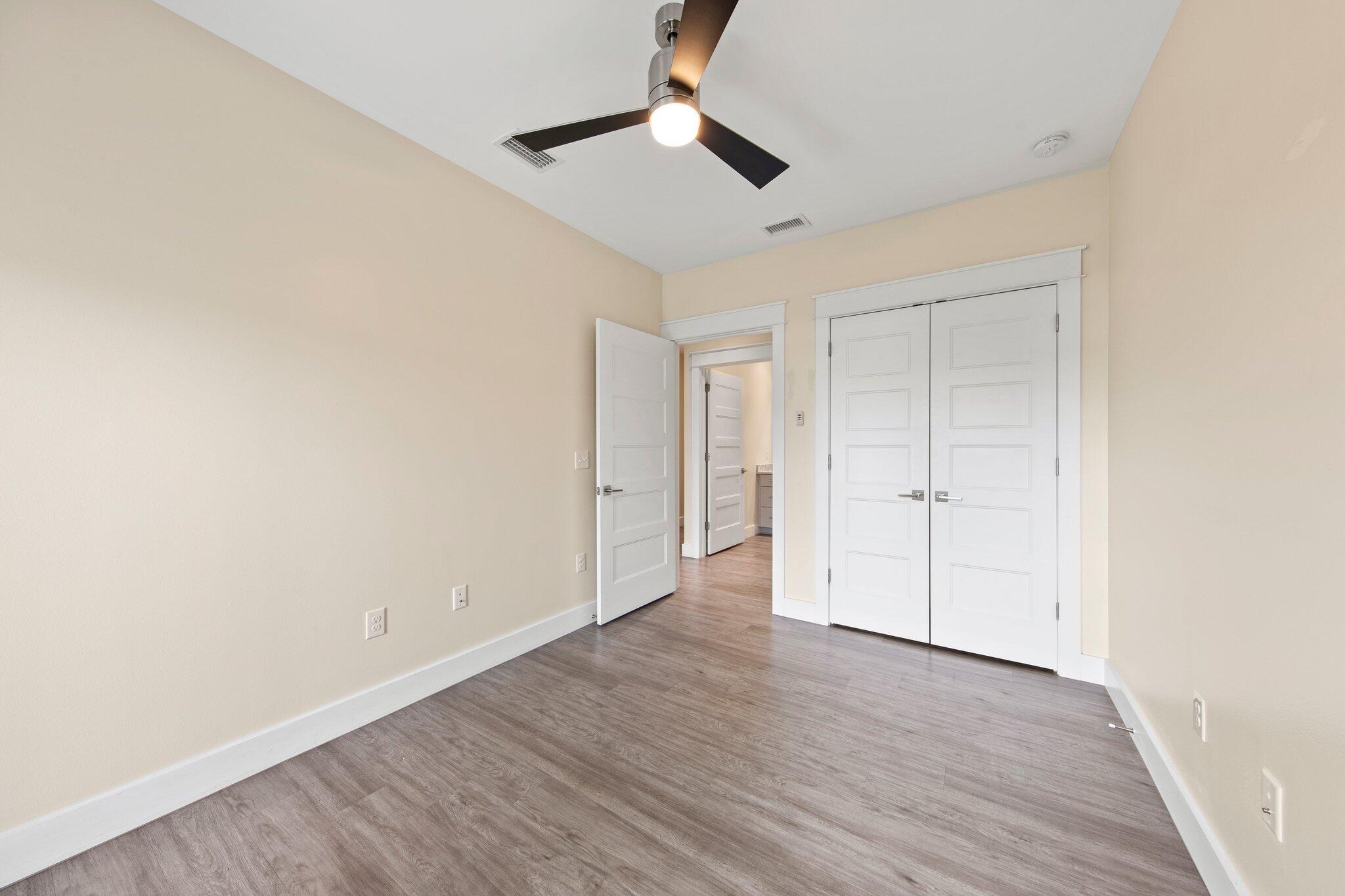 Soundside Lofts - Residential Lease