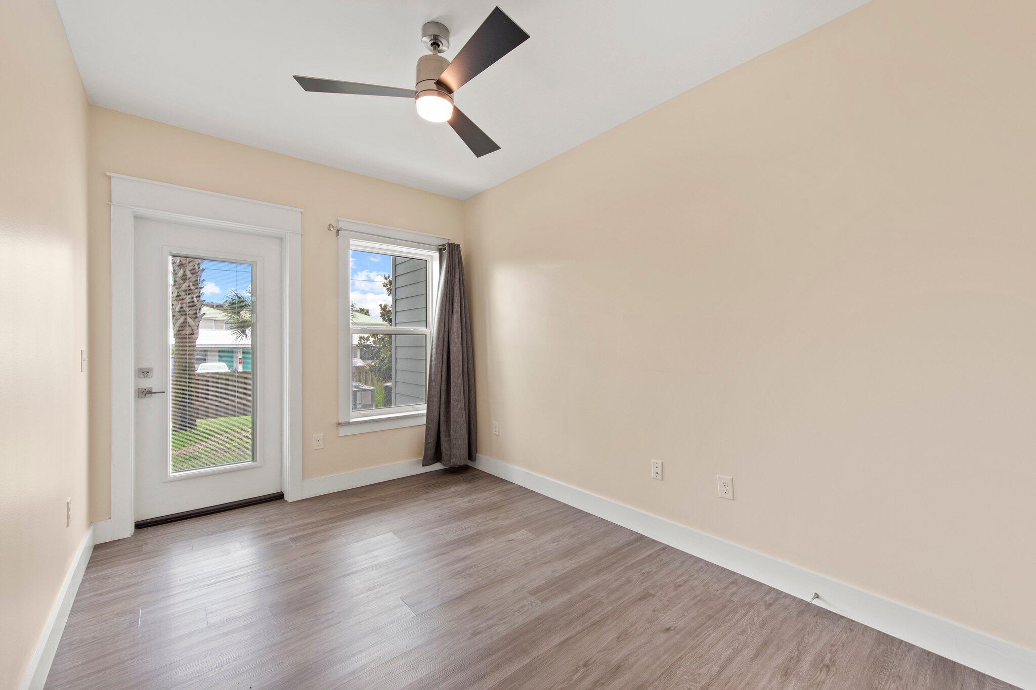 Soundside Lofts - Residential Lease