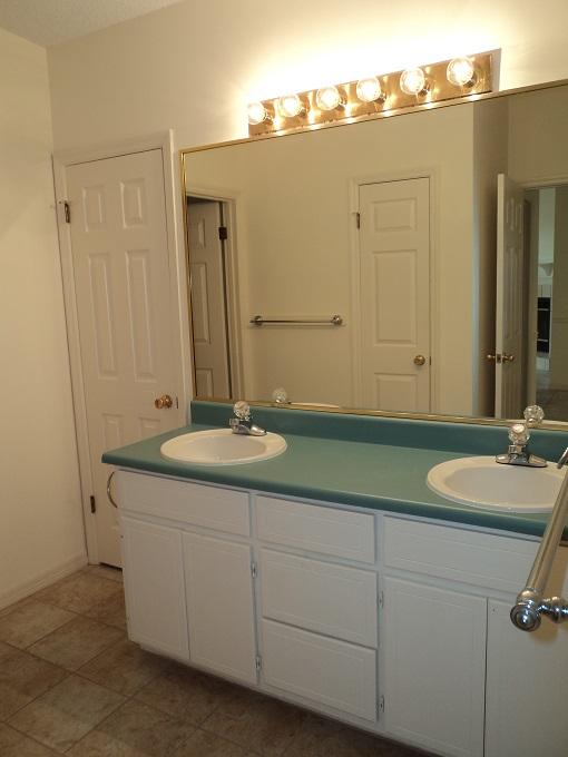 TREASURE PALMS - Residential