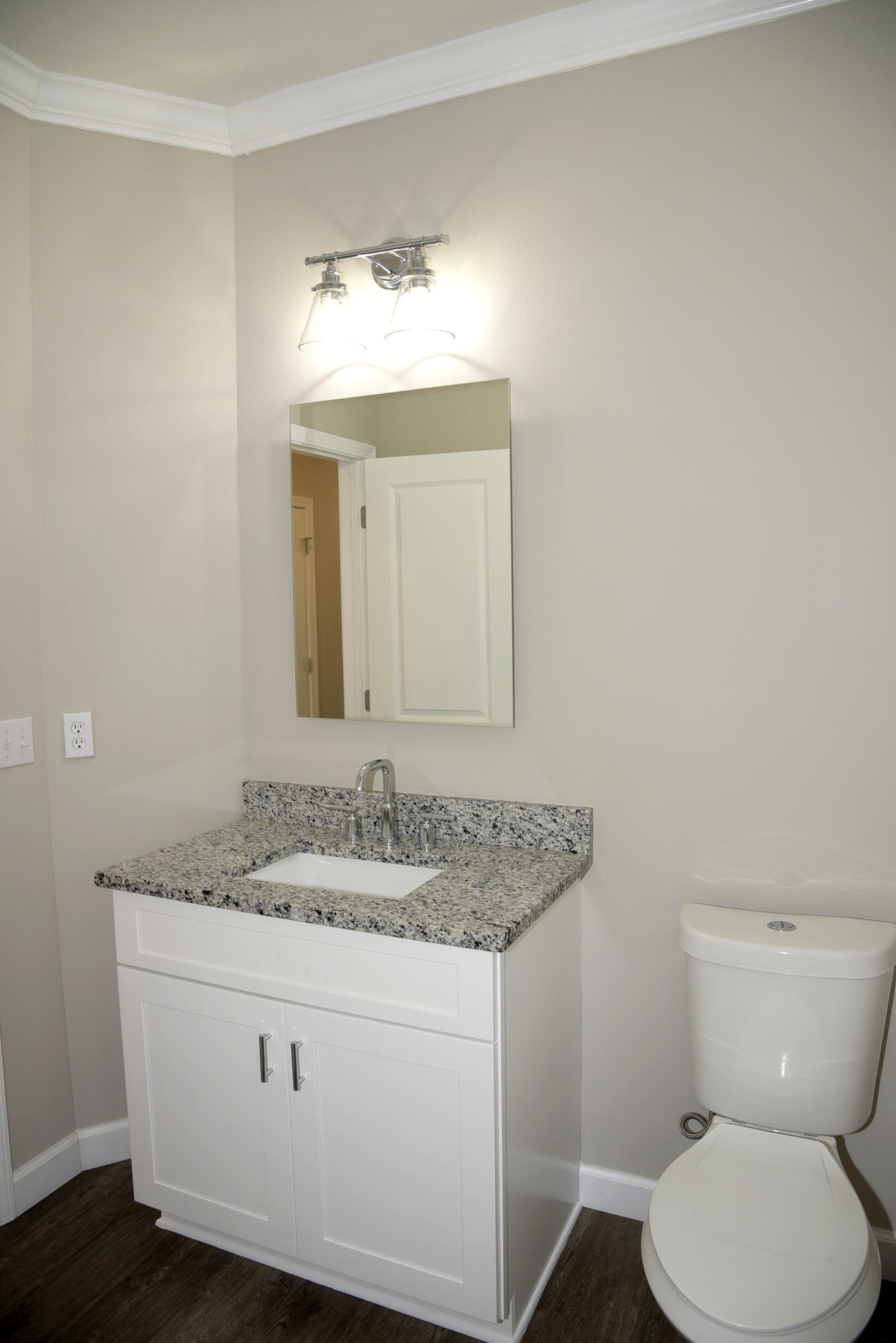 STABLE LANES - Residential Lease