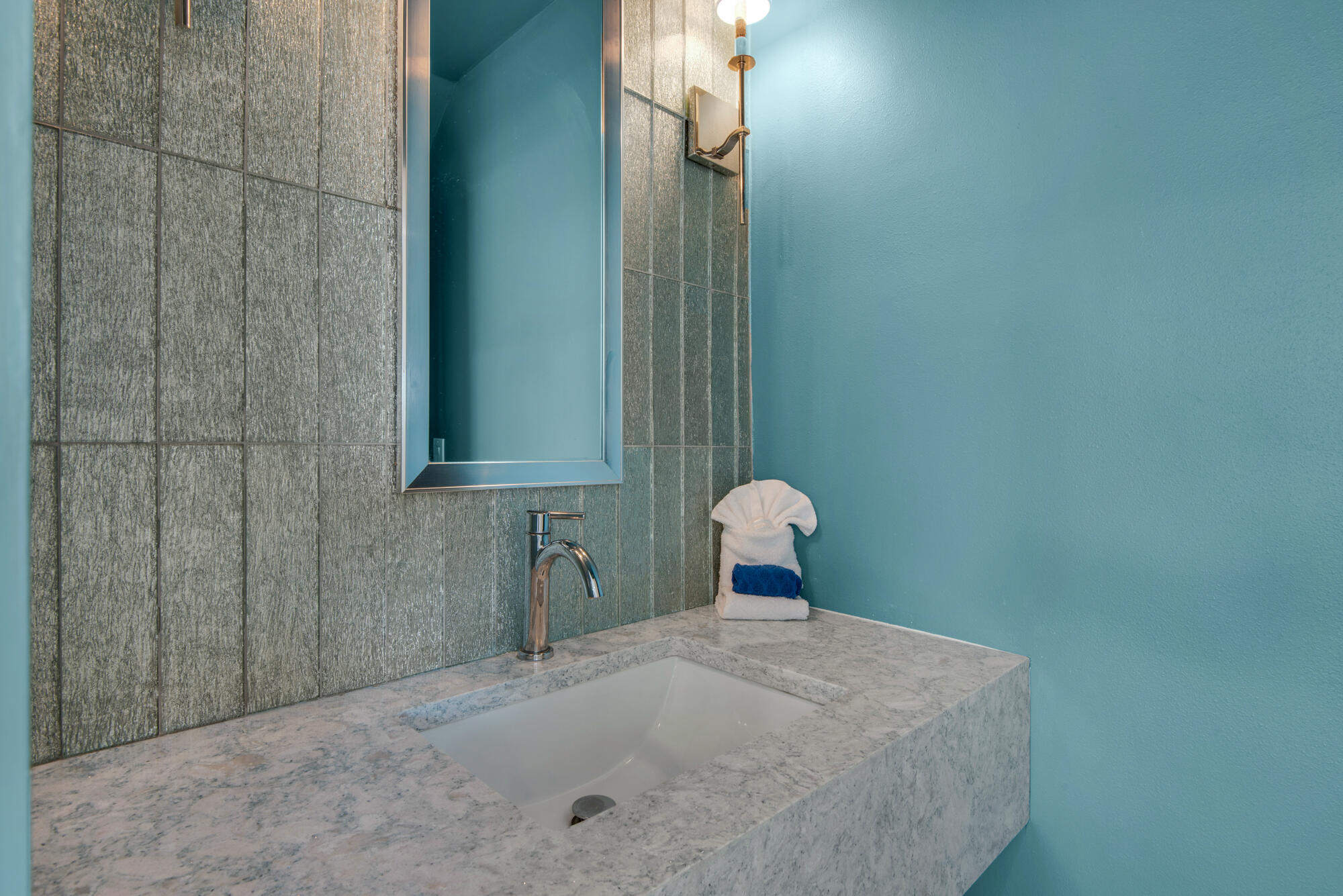 SAND PEBBLES T/H - Residential