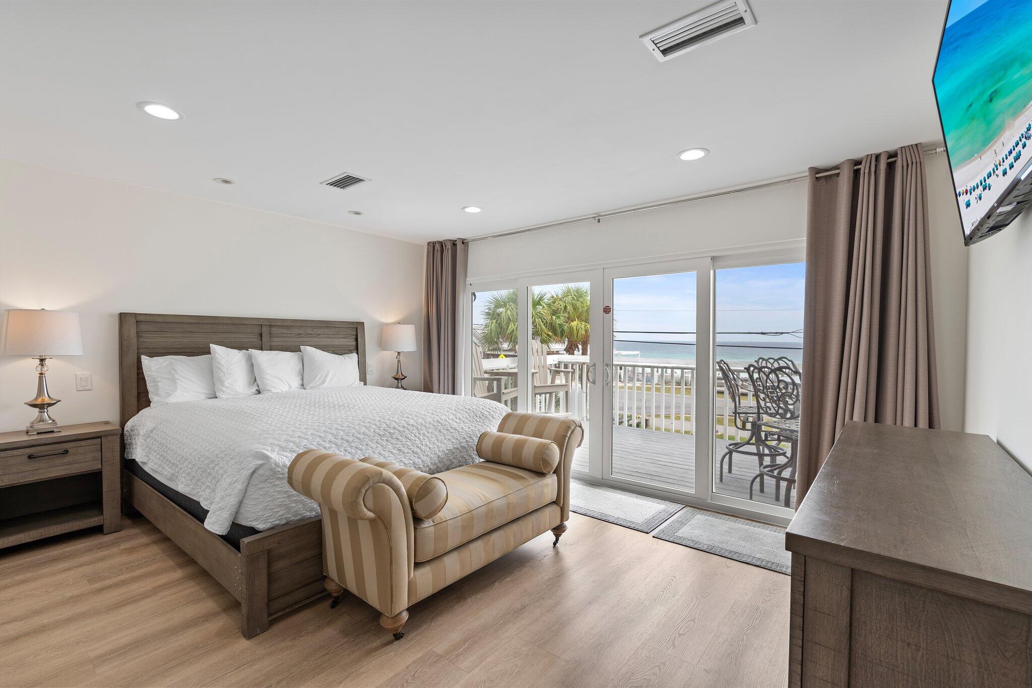 SAND PEBBLES T/H - Residential