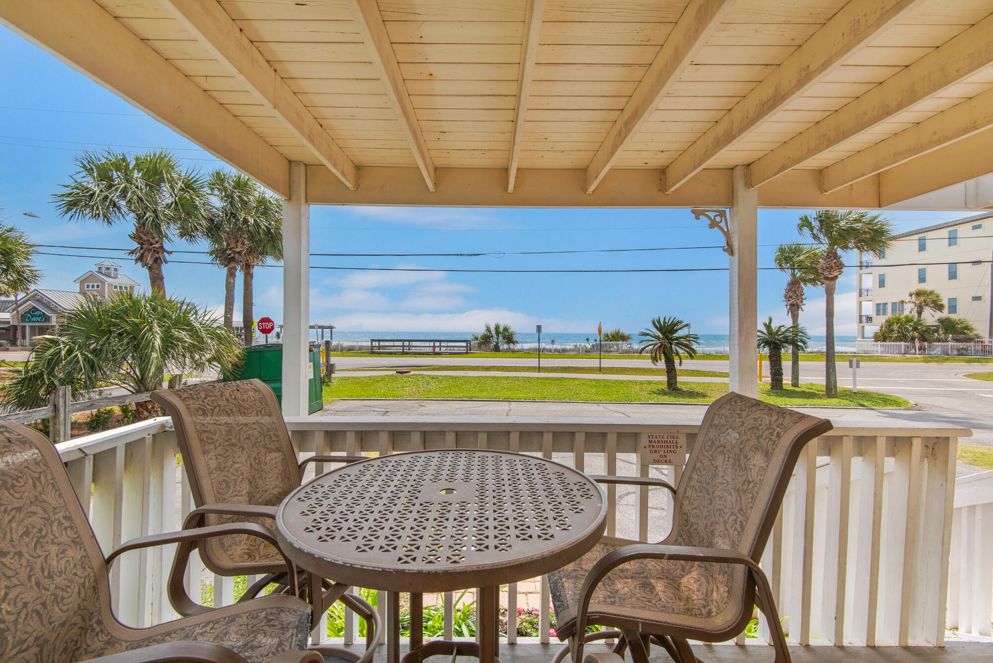 SAND PEBBLES T/H - Residential