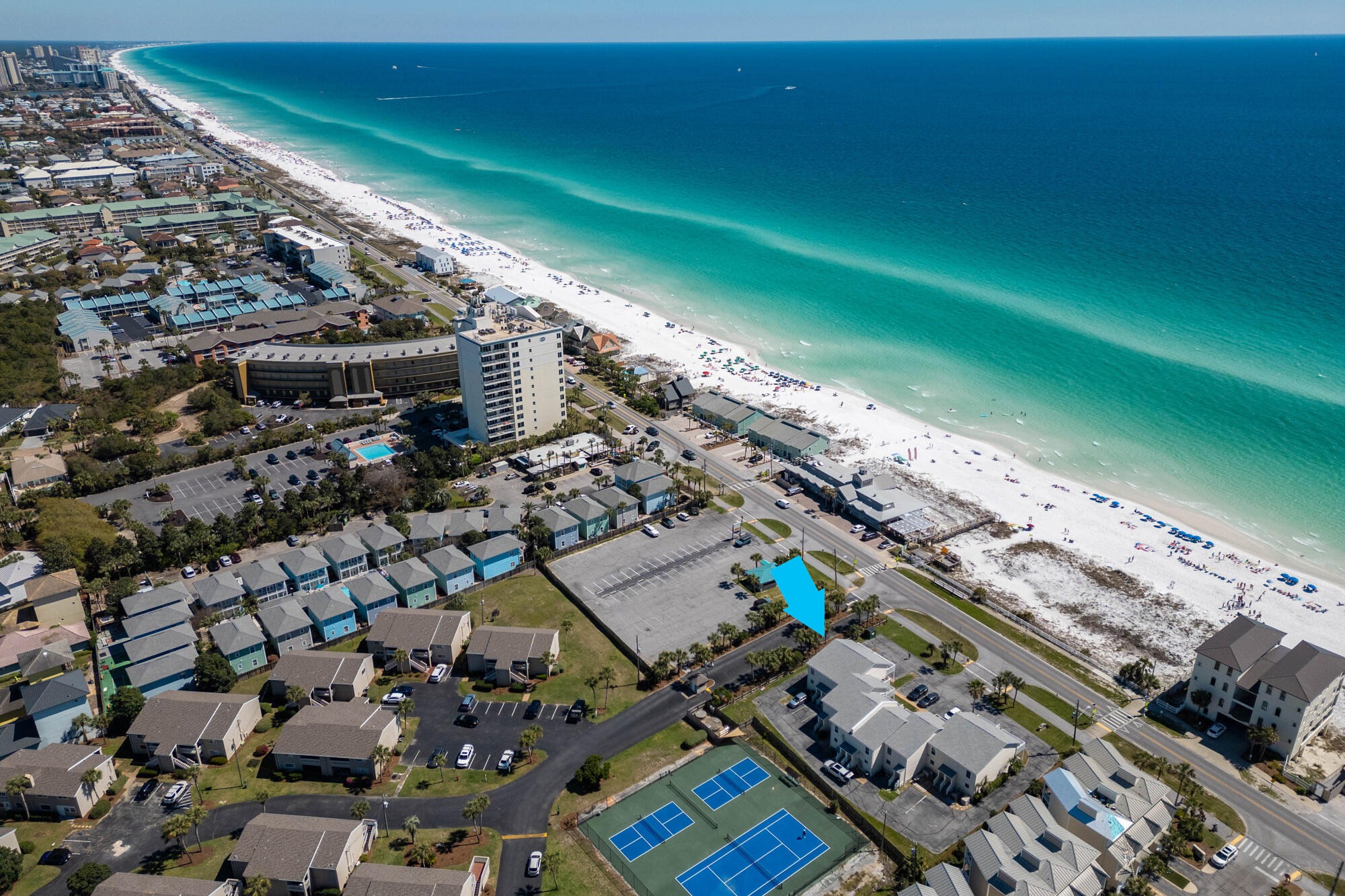 SAND PEBBLES T/H - Residential