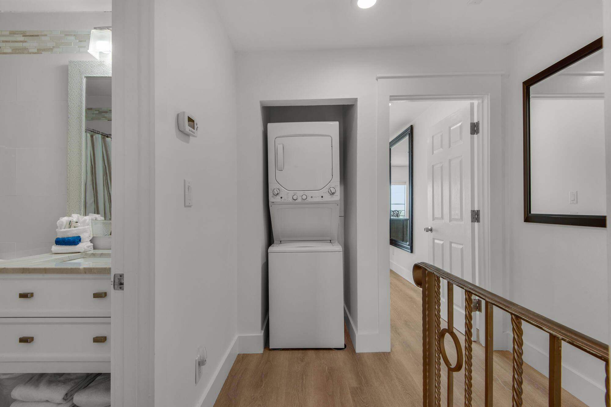 SAND PEBBLES T/H - Residential