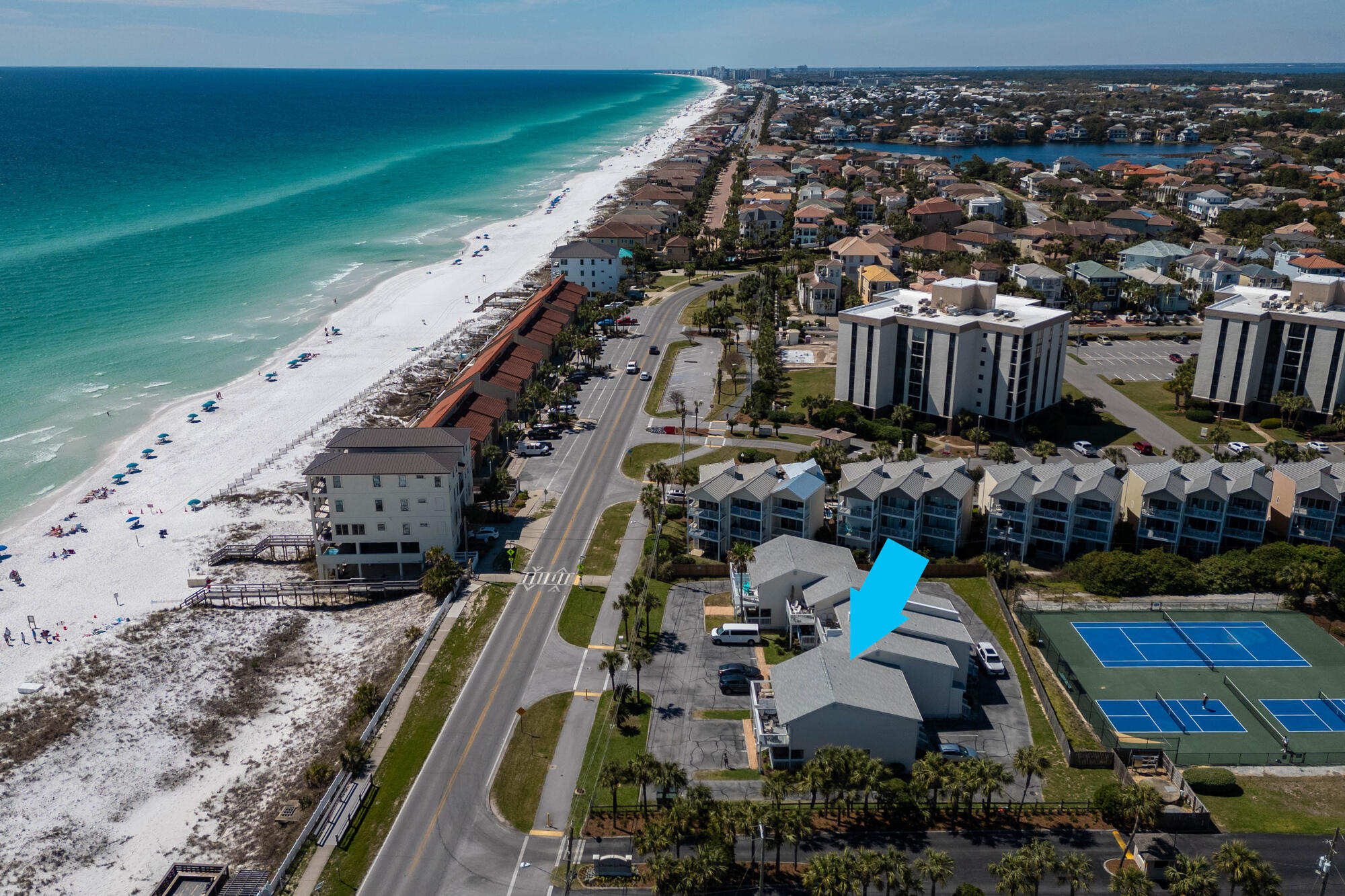 SAND PEBBLES T/H - Residential