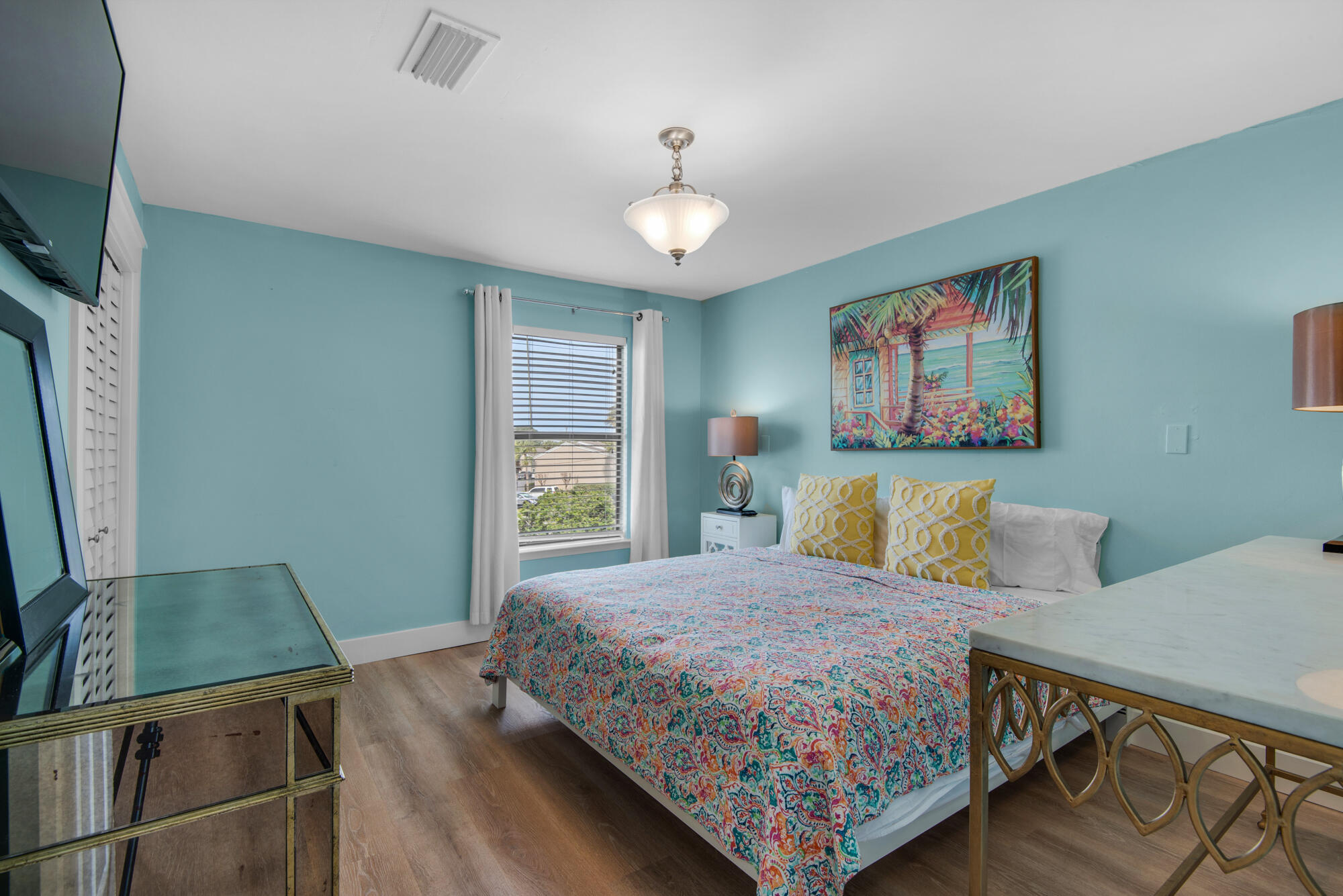 SAND PEBBLES T/H - Residential