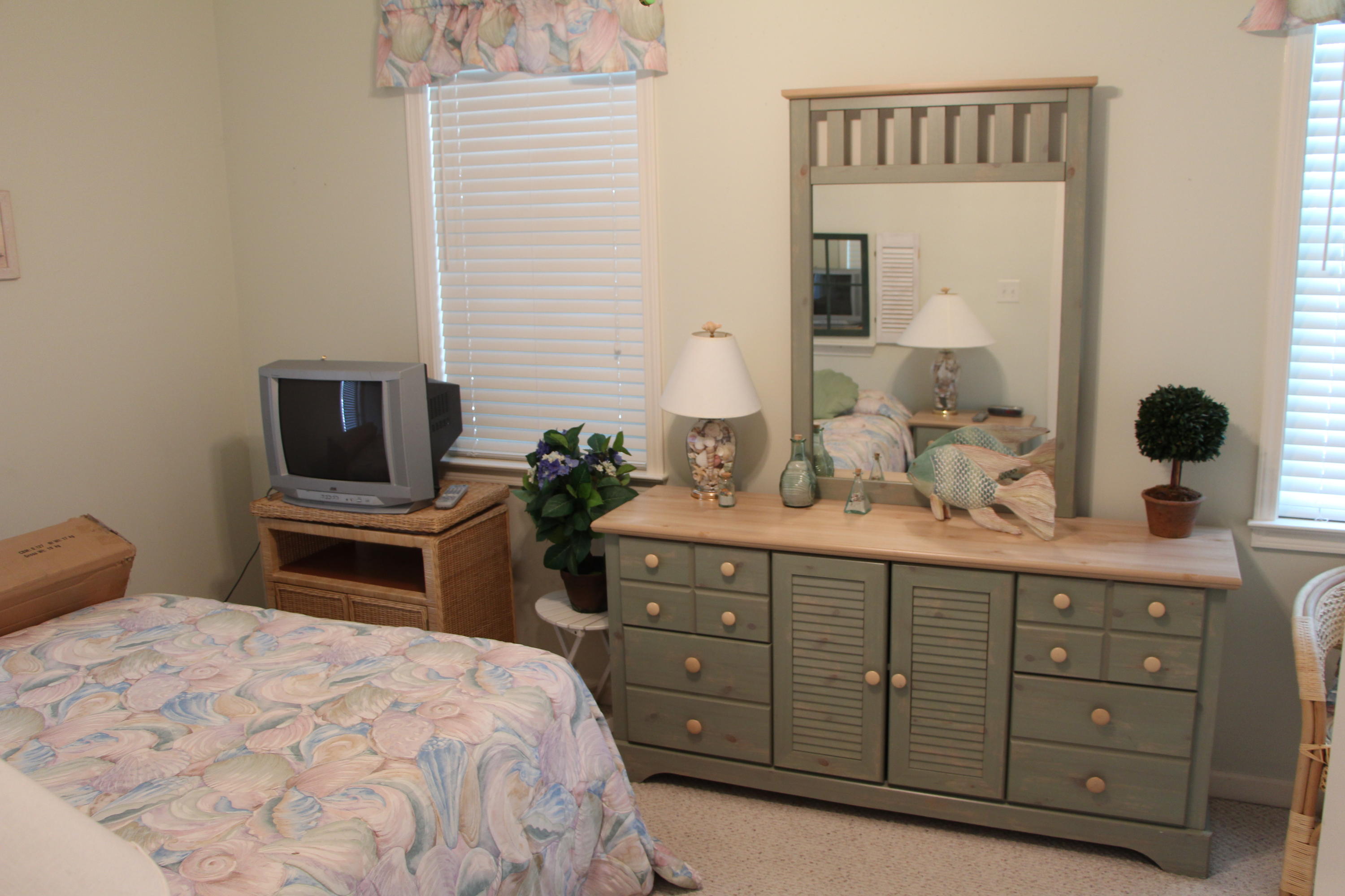 SEA DUNES - Residential