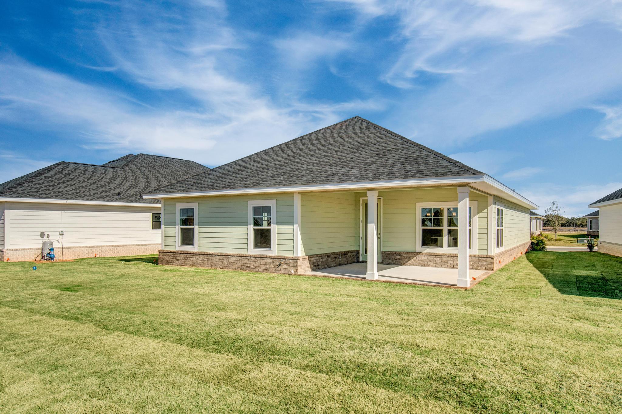 THE BLUFFS AT LAFAYETTE - Residential