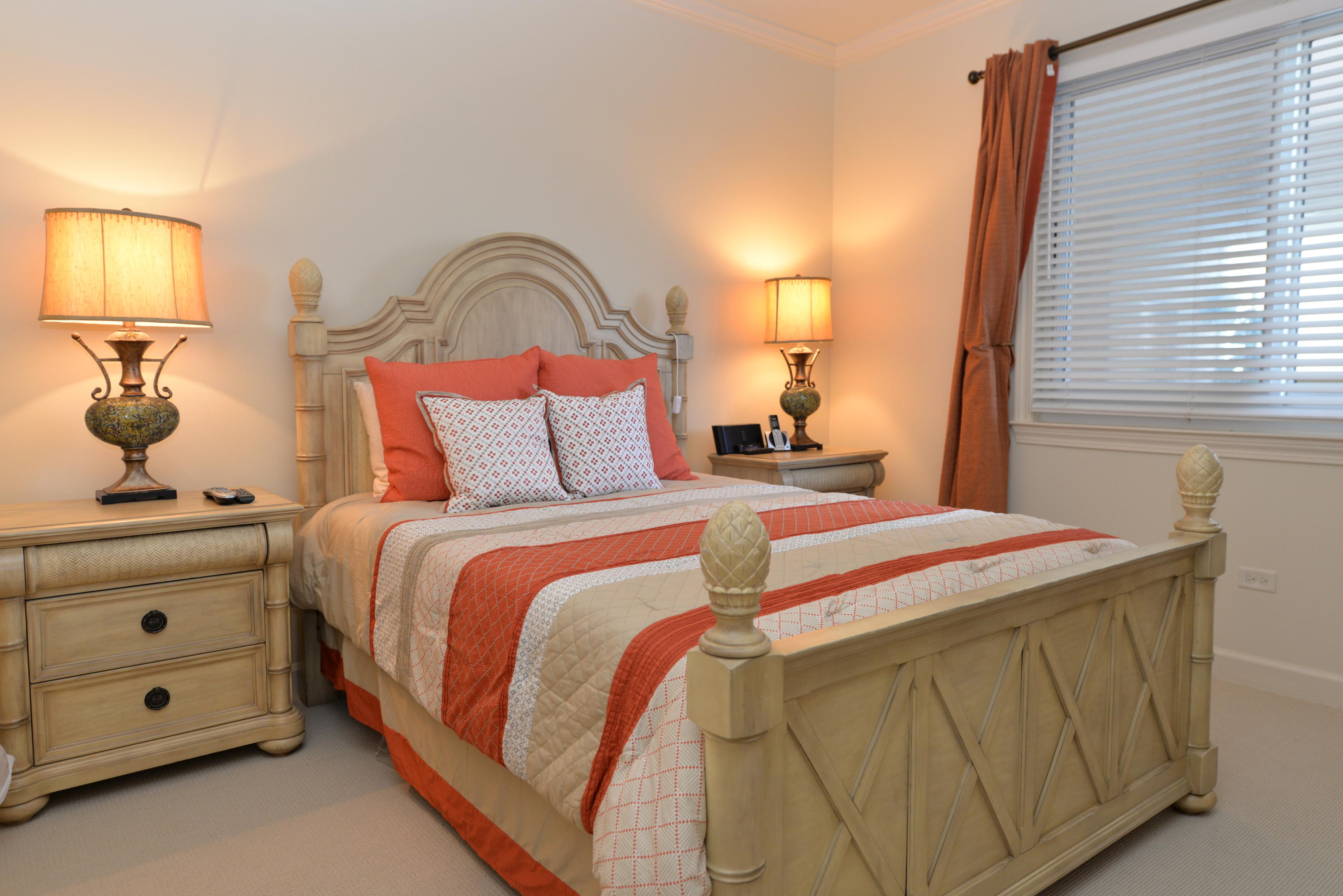 HIDDEN DUNES GRAND VILLAS - Residential