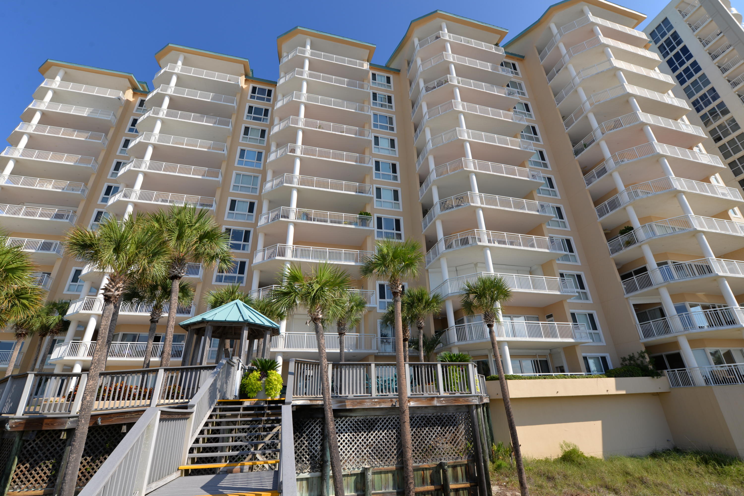 HIDDEN DUNES GRAND VILLAS - Residential