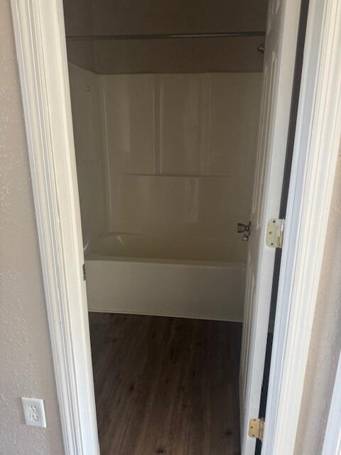 CRESTVIEW - Residential Lease