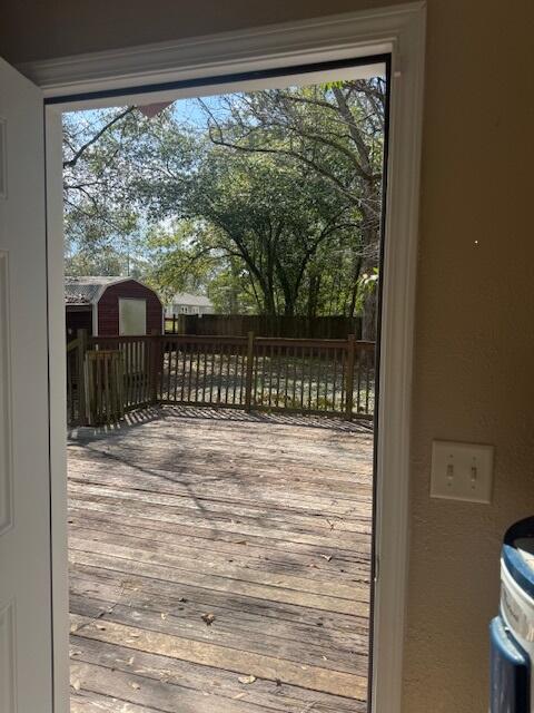 CRESTVIEW - Residential Lease