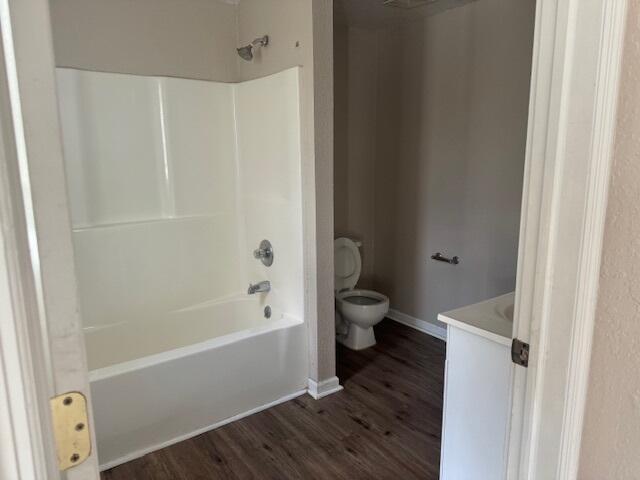 CRESTVIEW - Residential Lease