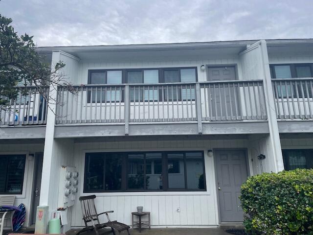 HIDDEN BEACH VILLAS CONDO - Residential