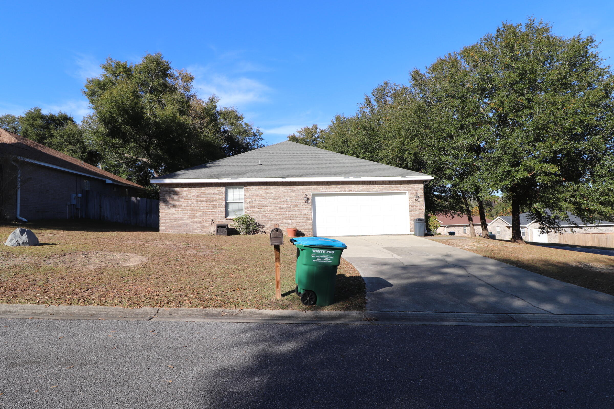 TRAILWOOD ESTATES - Residential