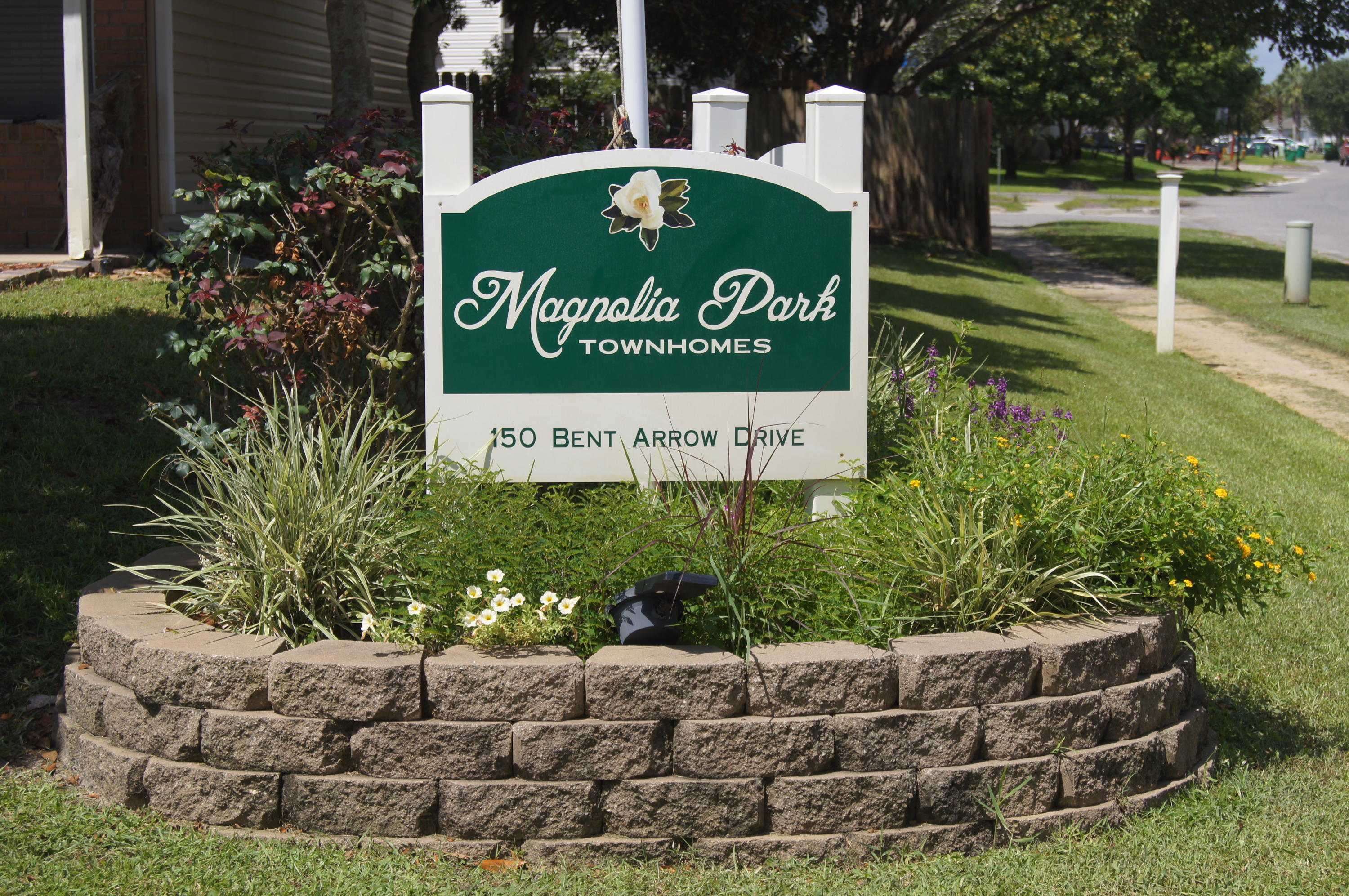 MAGNOLIA PARK PH 2. - Residential