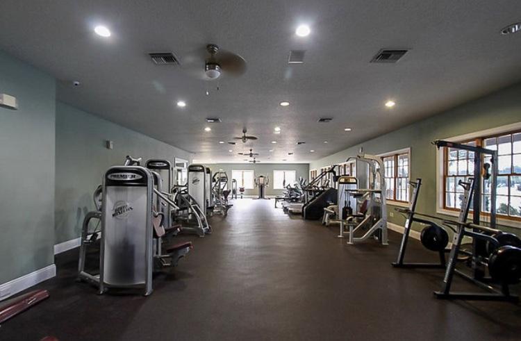 HAMMOCK BAY - Residential Lease