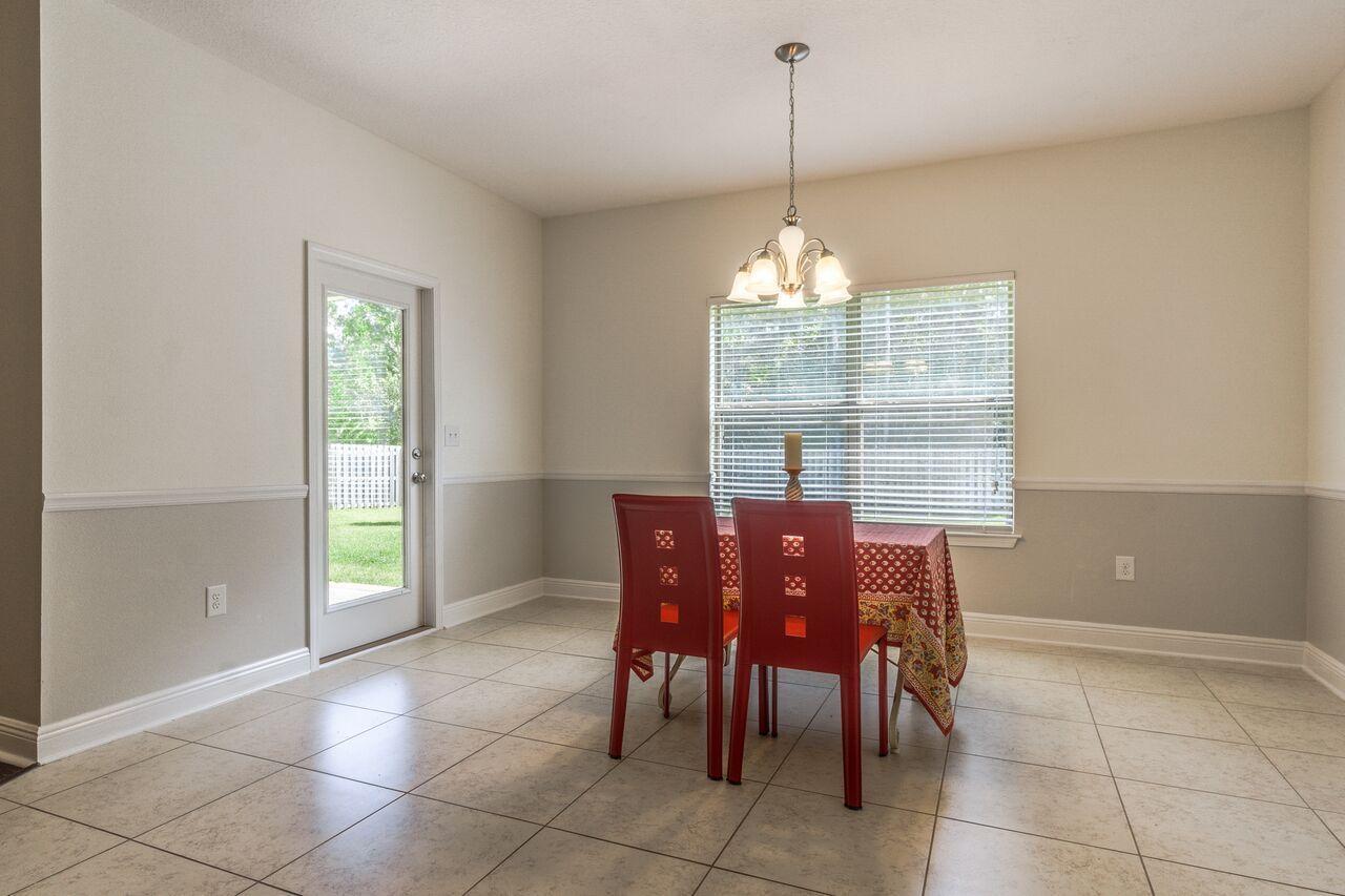 HAMMOCK BAY - Residential Lease