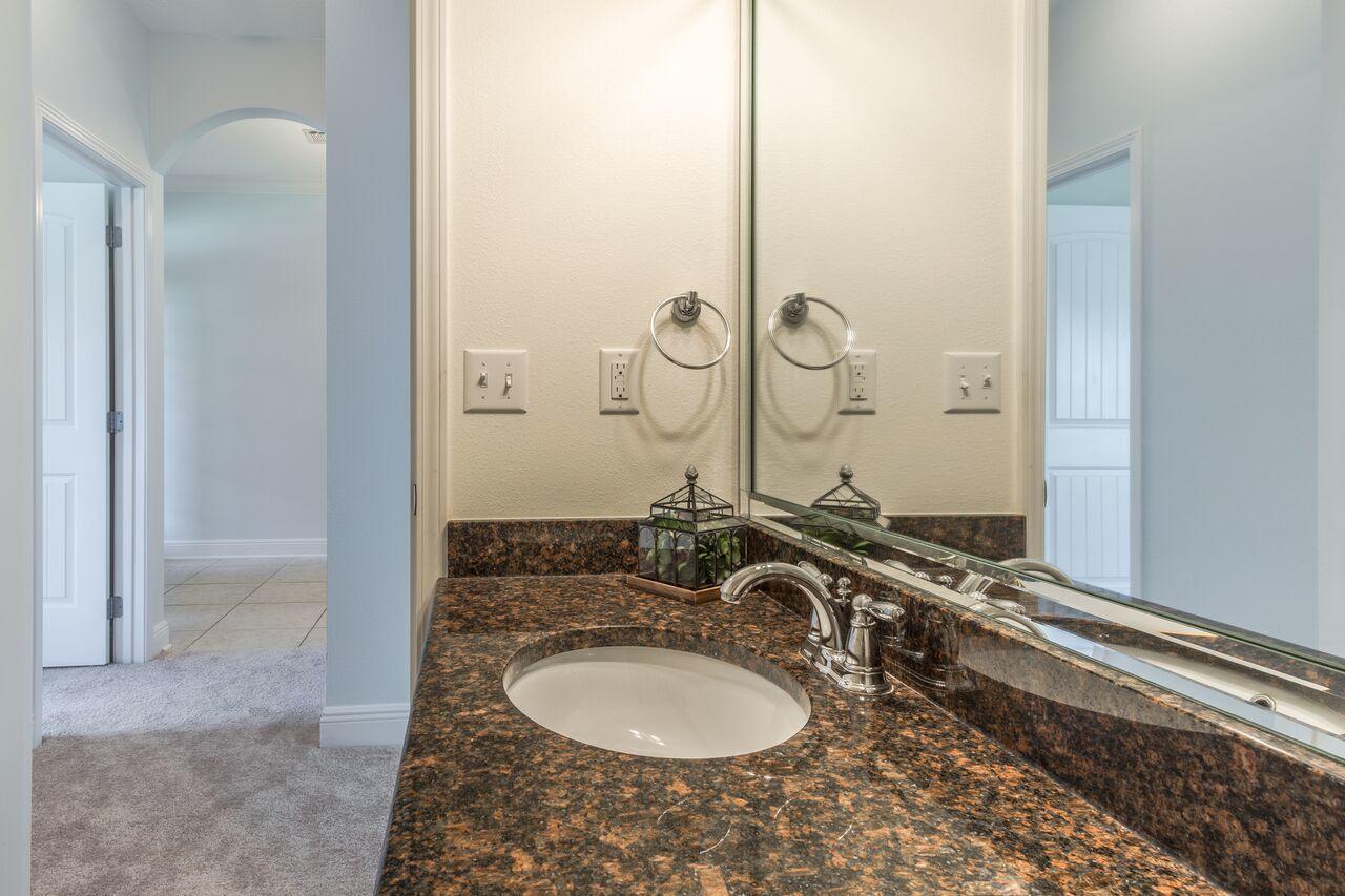 HAMMOCK BAY - Residential Lease