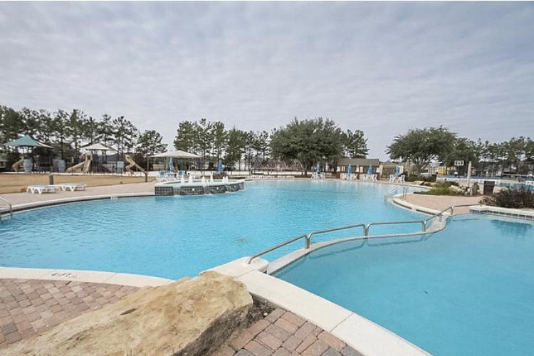 HAMMOCK BAY - Residential Lease