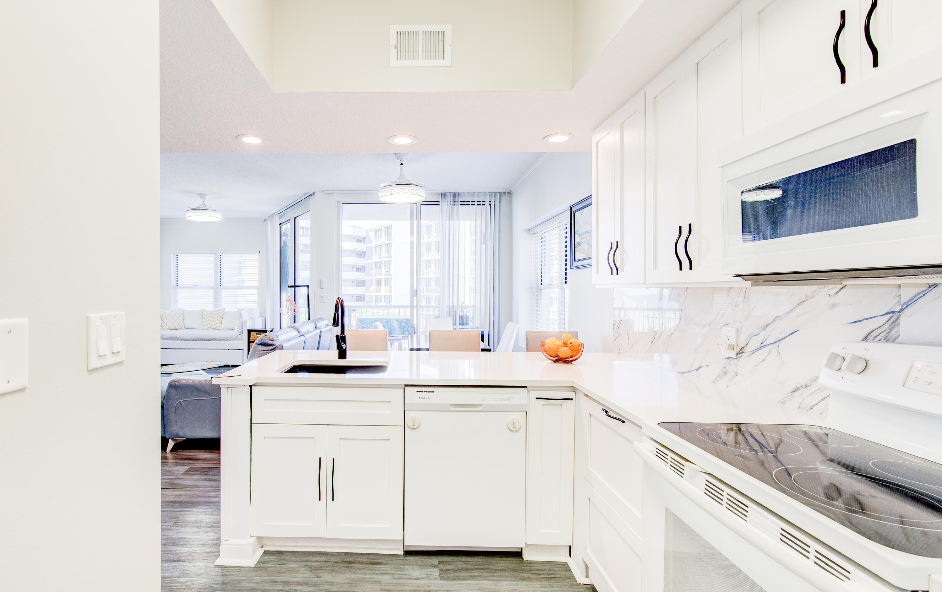 WATERS EDGE - Residential