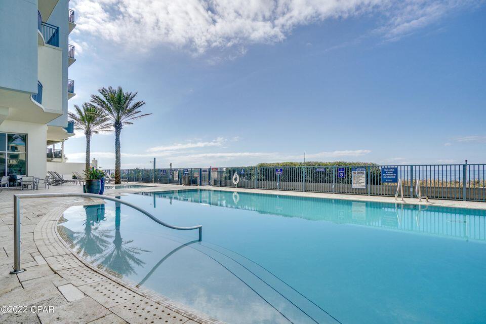 Sterling Breeze - Residential