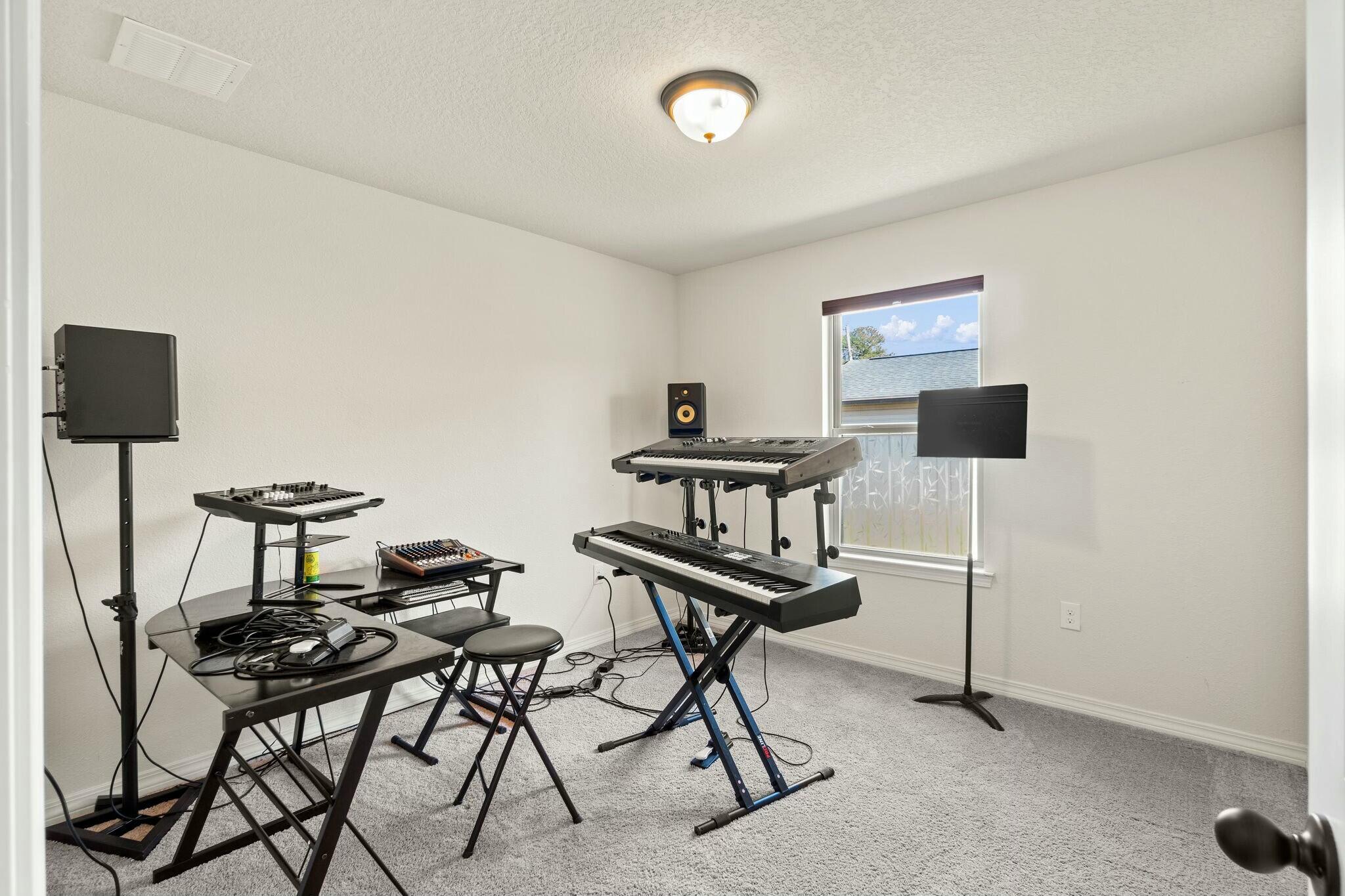 NAVARRE 2ND ADD - Residential